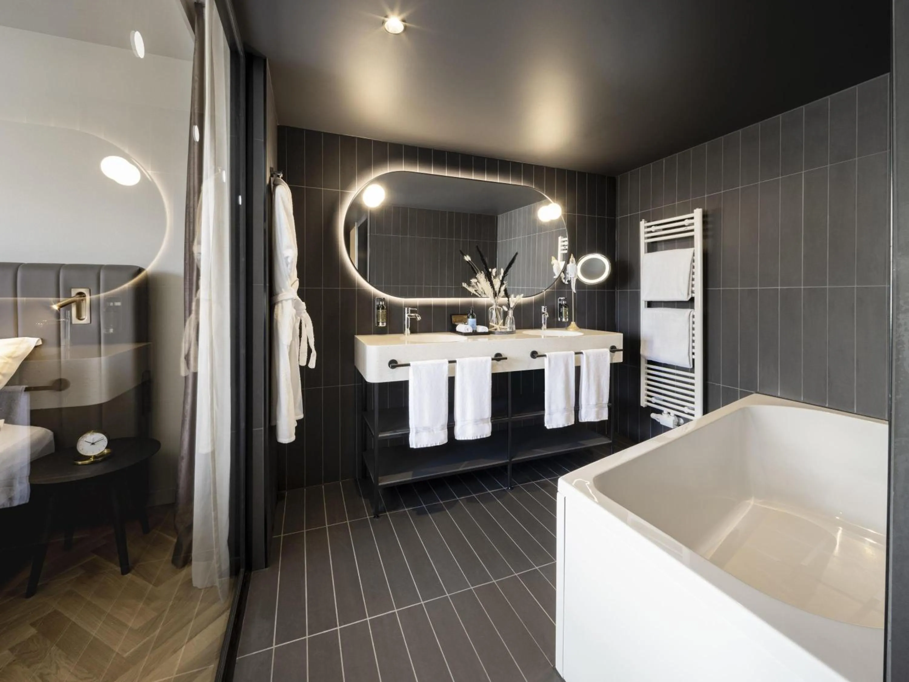 Photo of the whole room in Hotel Am Konzerthaus - MGallery Collection