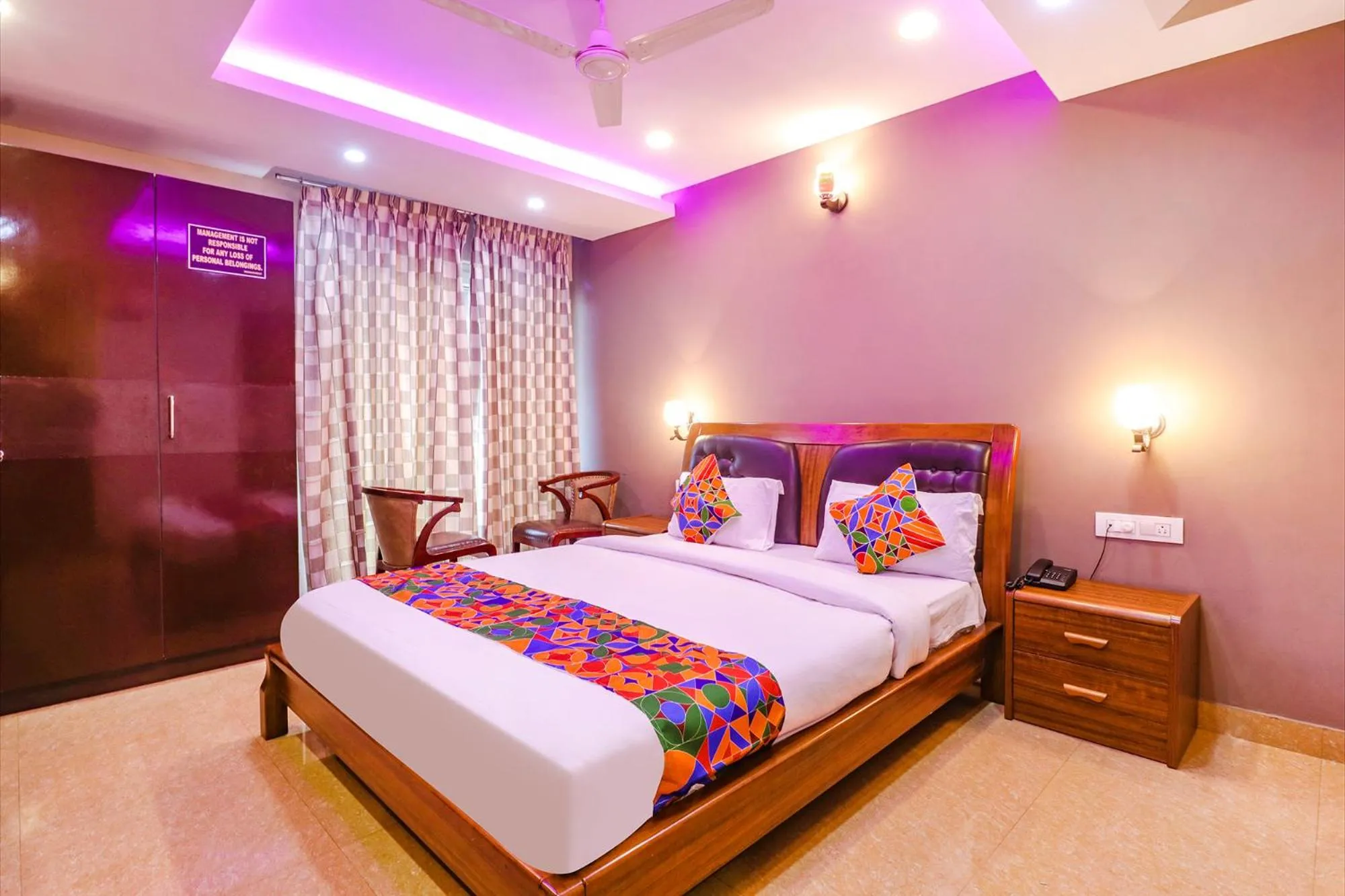 Photo of the whole room, Bed in FabHotel Turning Point - Nr Ulsoor Lake