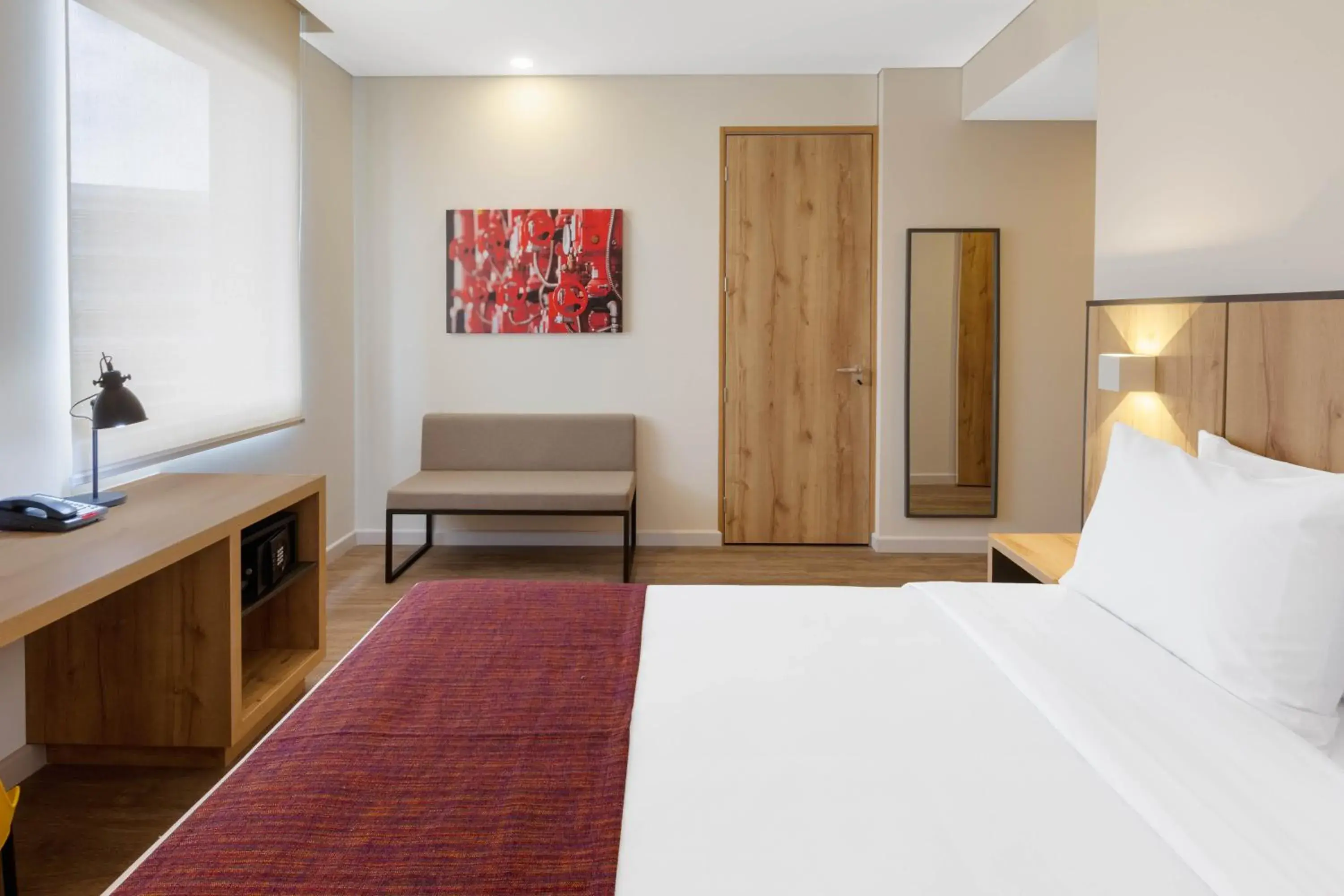 Double Room - Mobility Access/Non-Smoking in Hotel Distrito ZF By OxoHotel Double Room - Mobility Access/Non-Smoking in Hotel Distrito ZF By OxoHotel