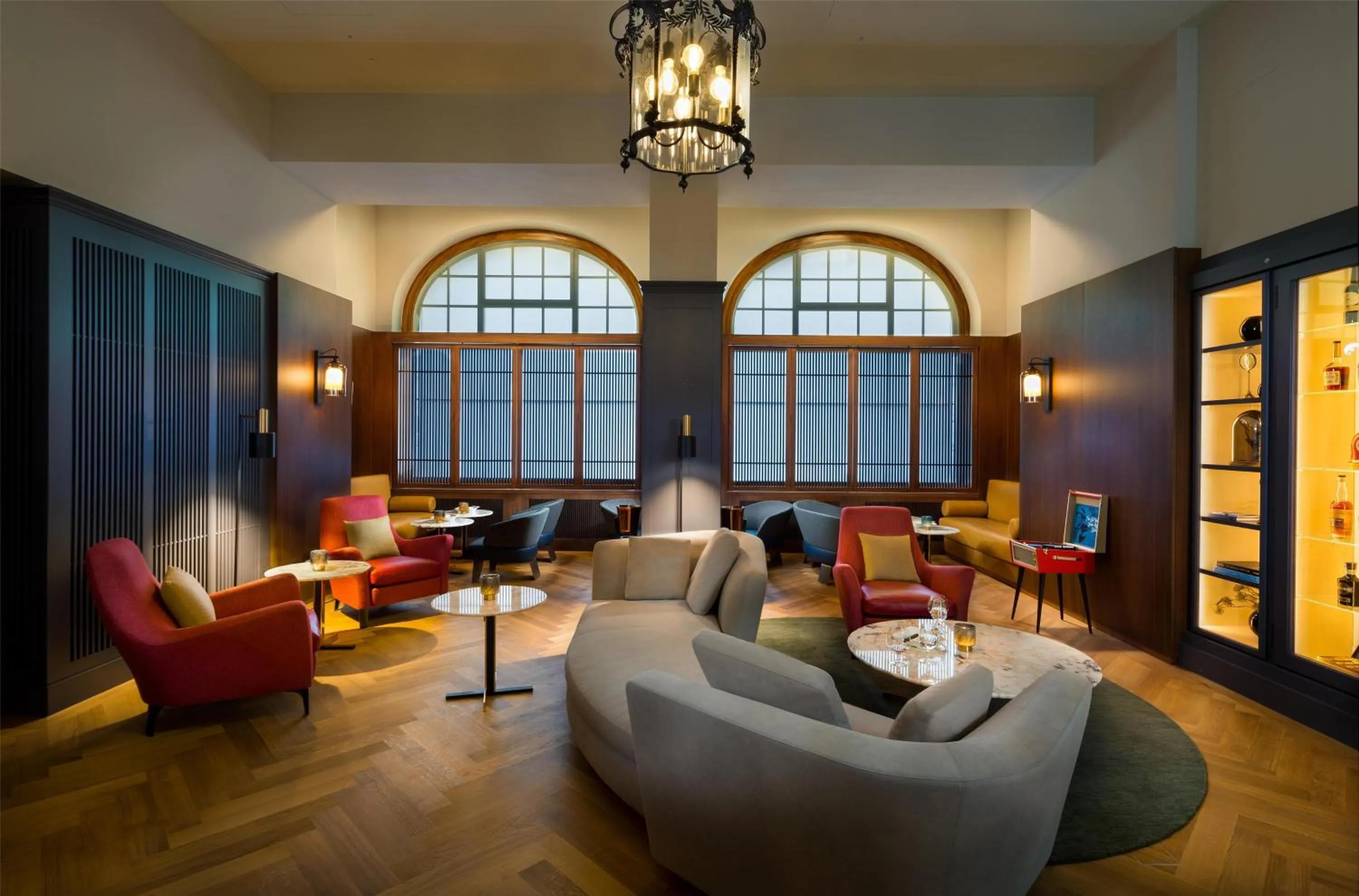 Lounge or bar in Kempinski Palace Engelberg