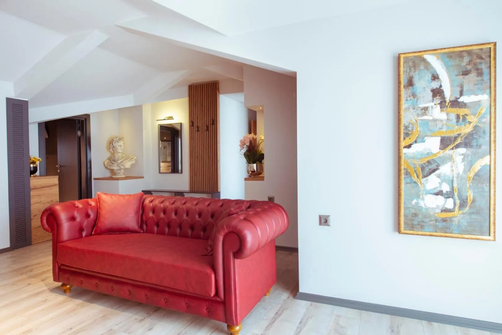 Seating area in S3 King Residence