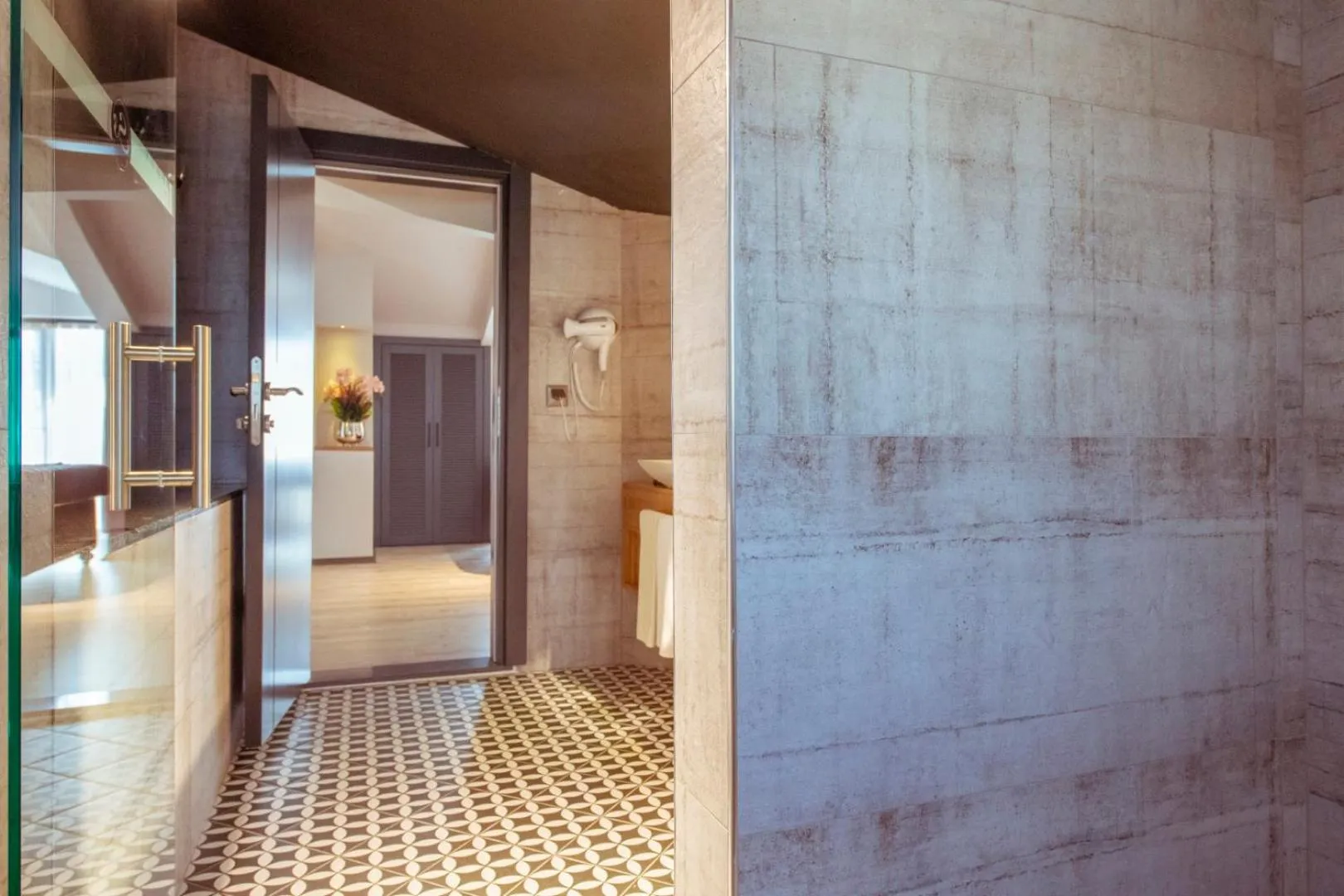 Bathroom in S3 King Residence