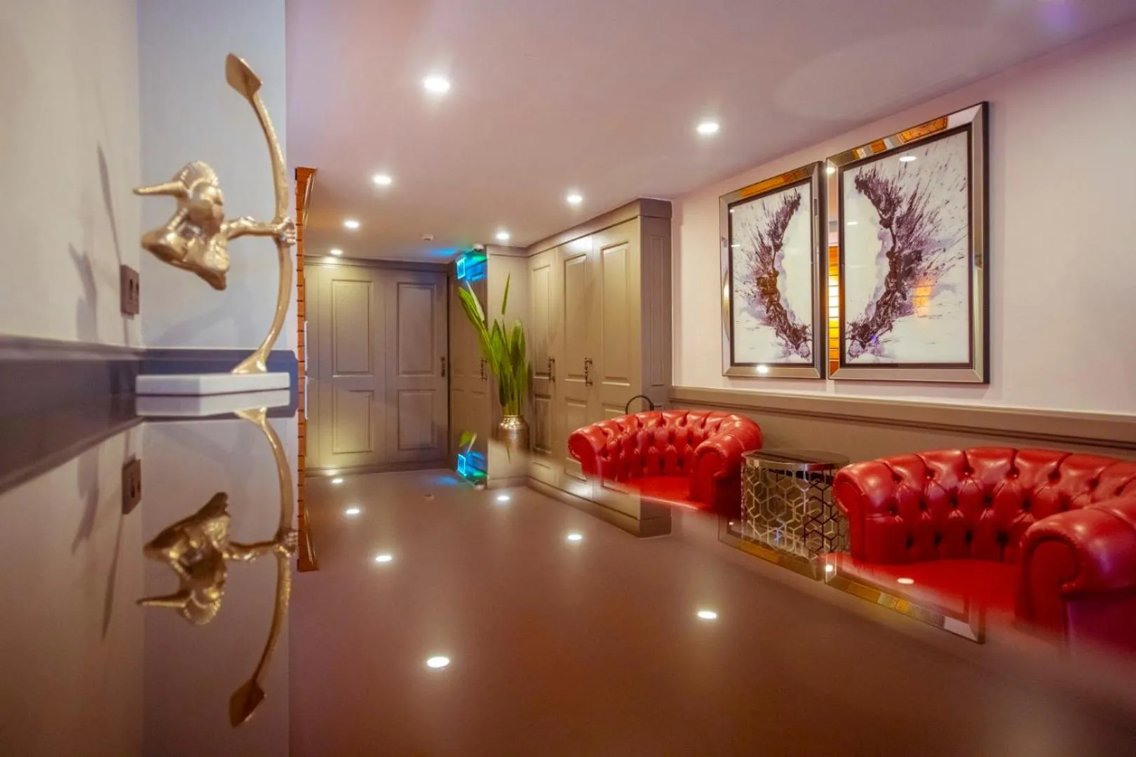 Lobby or reception in S3 King Residence