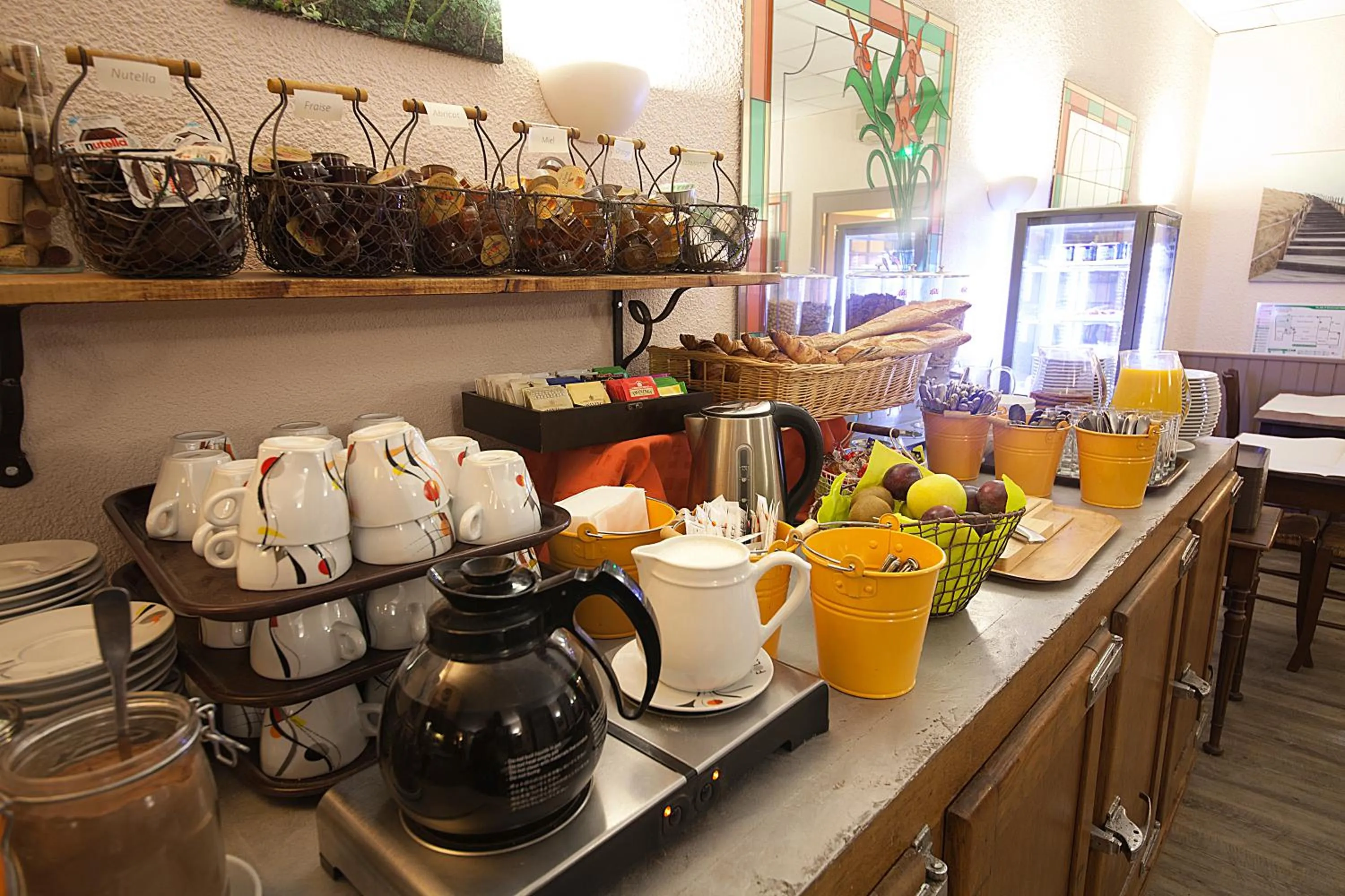 Buffet breakfast in Le Chatel