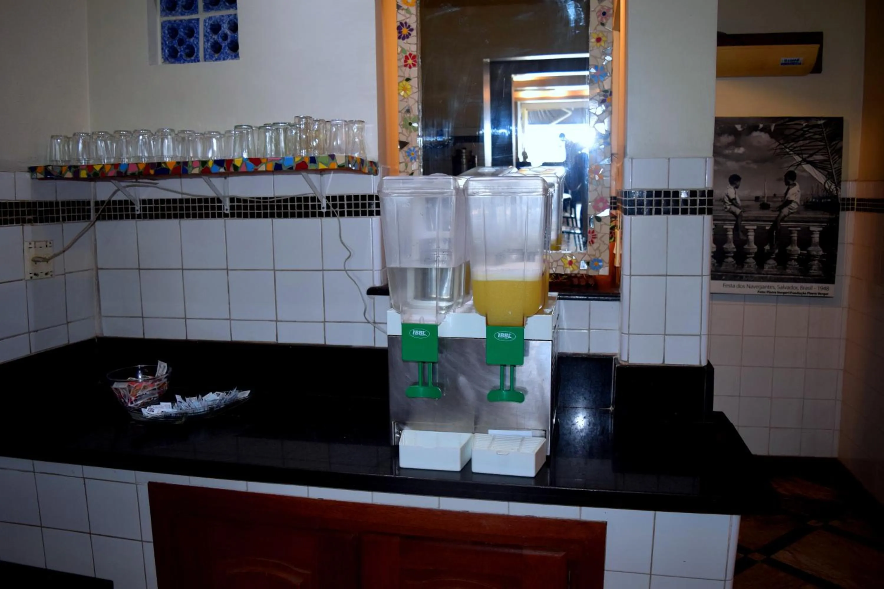 Restaurant/places to eat in Beach Front Village