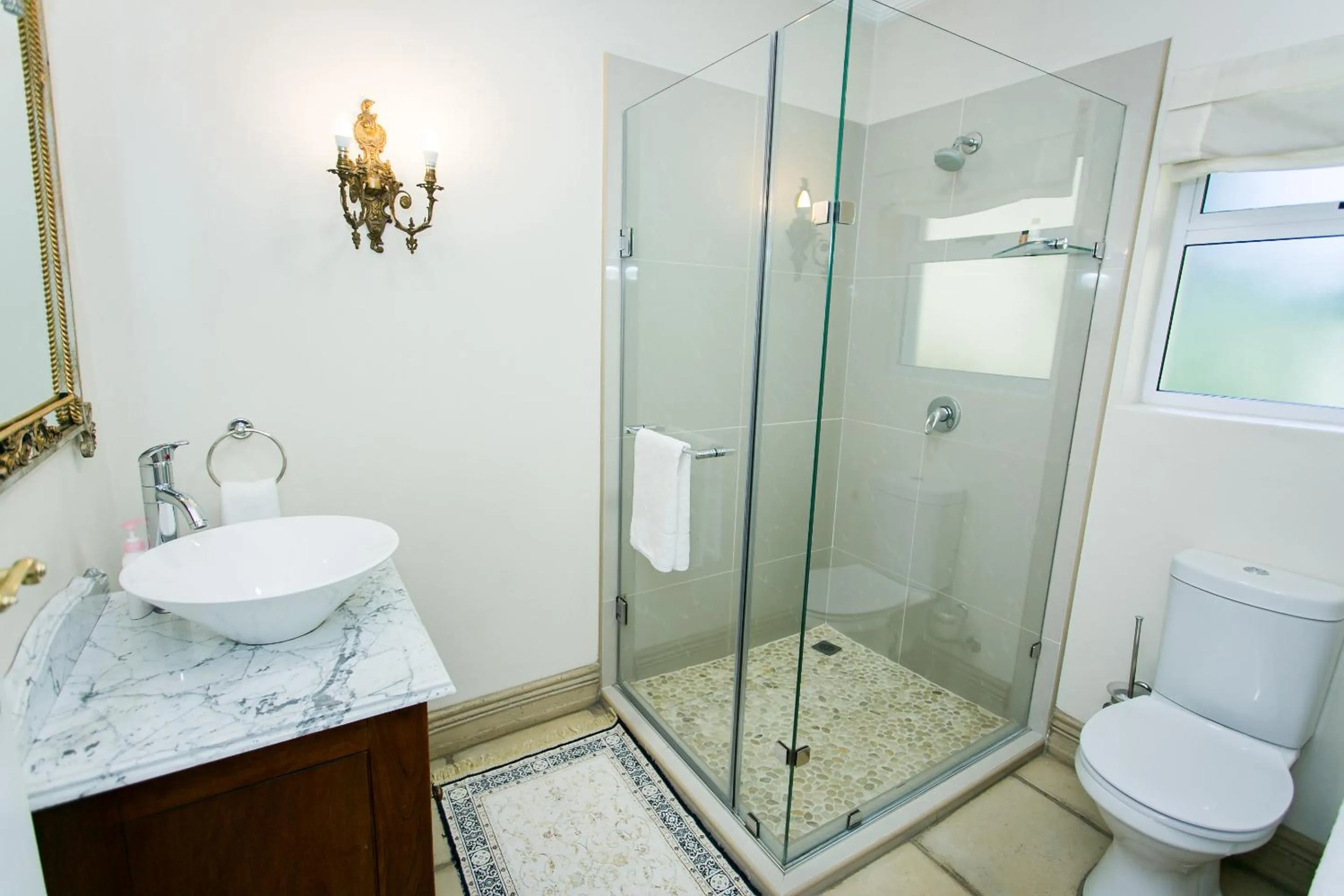 Bathroom in Burkleigh House
