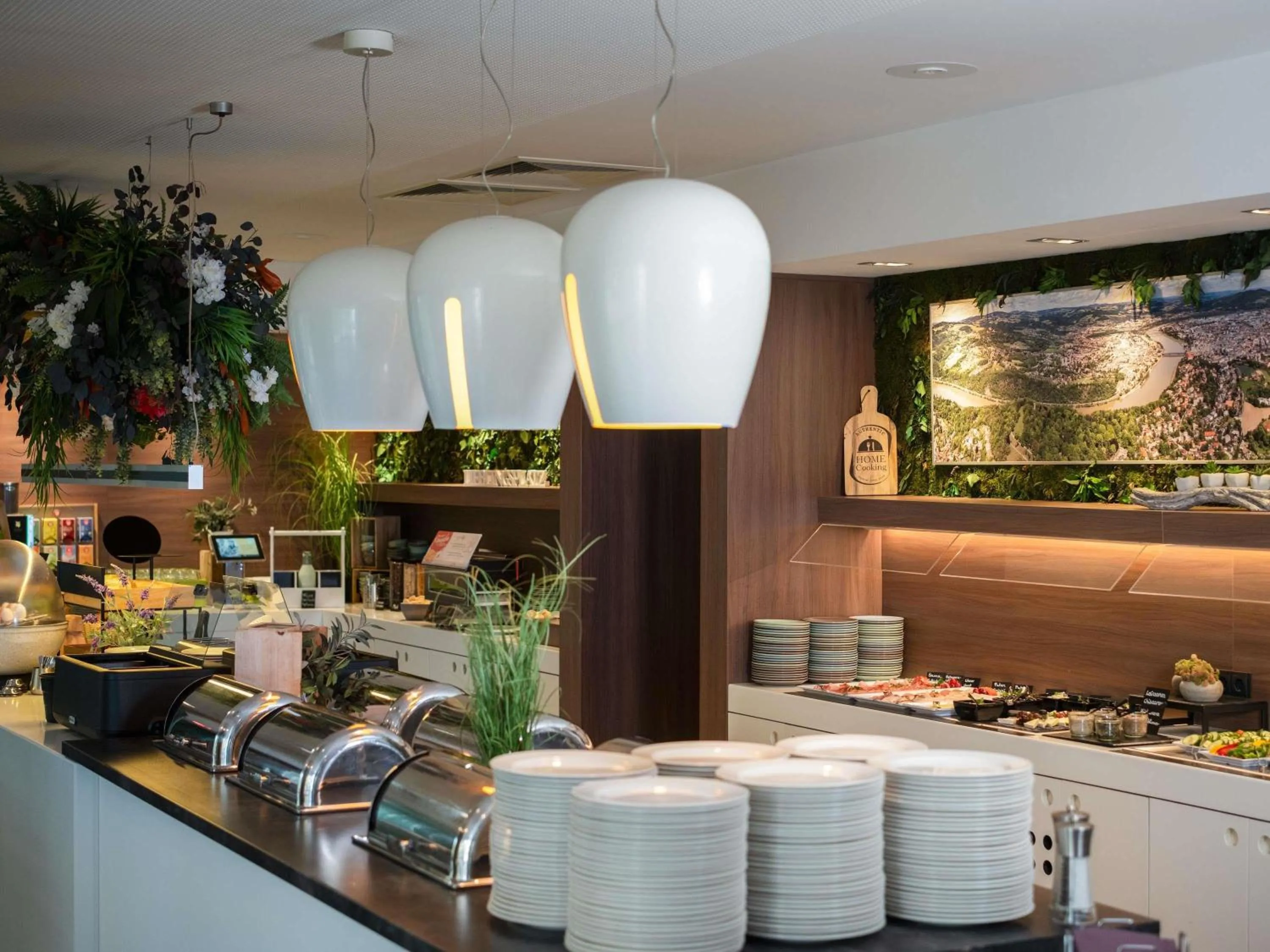 Restaurant/places to eat in Ibis Styles Linz