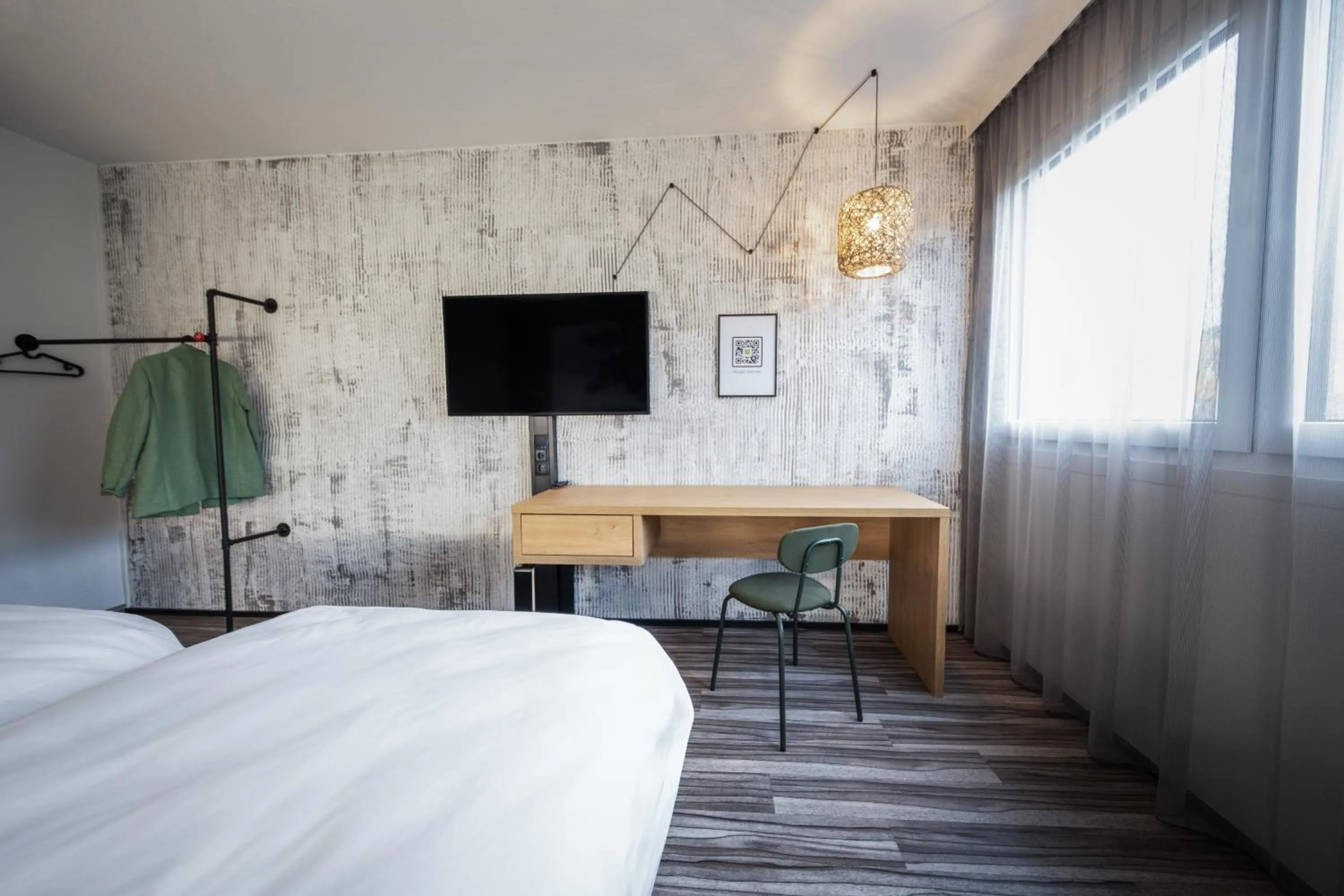 Photo of the whole room, Bed in Ibis Styles Linz