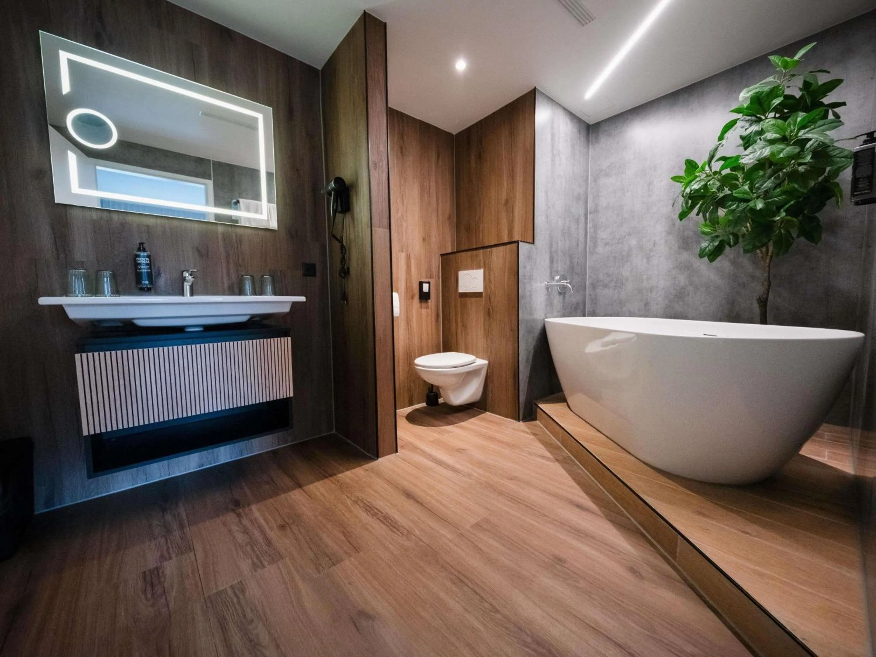 Bedroom in Ibis Styles Linz