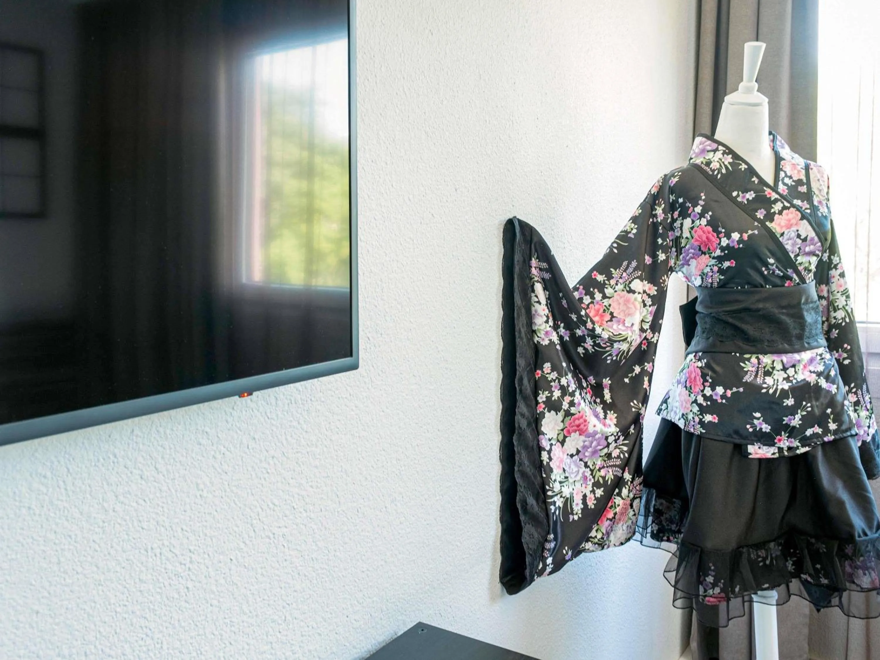 Bedroom in Ibis Styles Linz