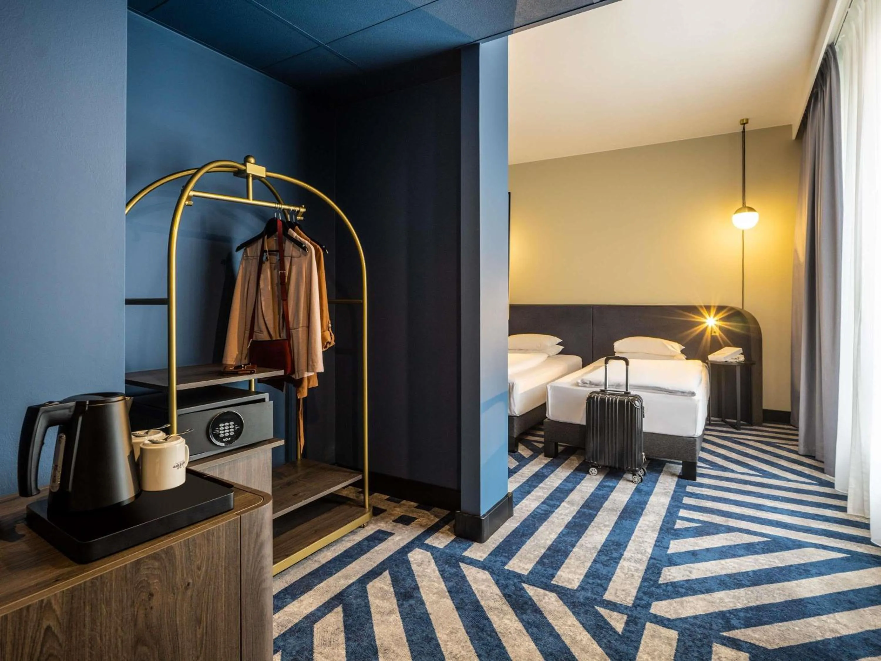 Bedroom, Bed in Hotel Mercure Wien City