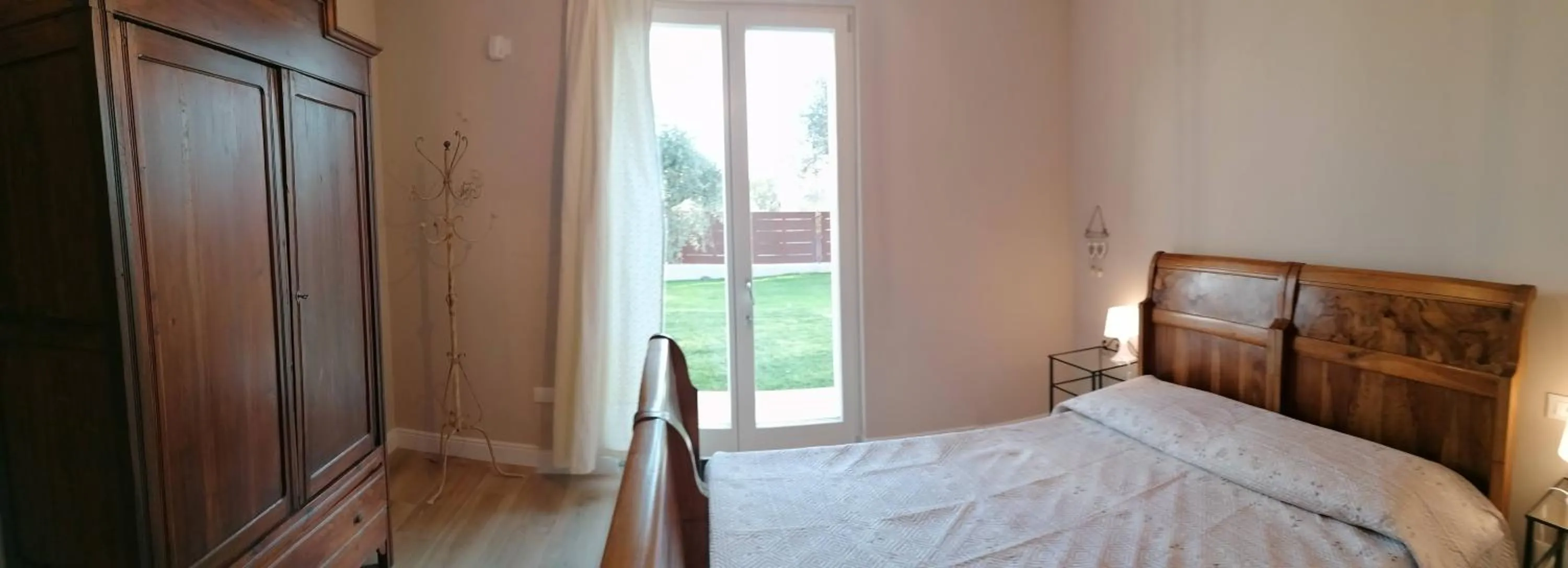 Photo of the whole room, Bed in B&B Solstizio d'estate