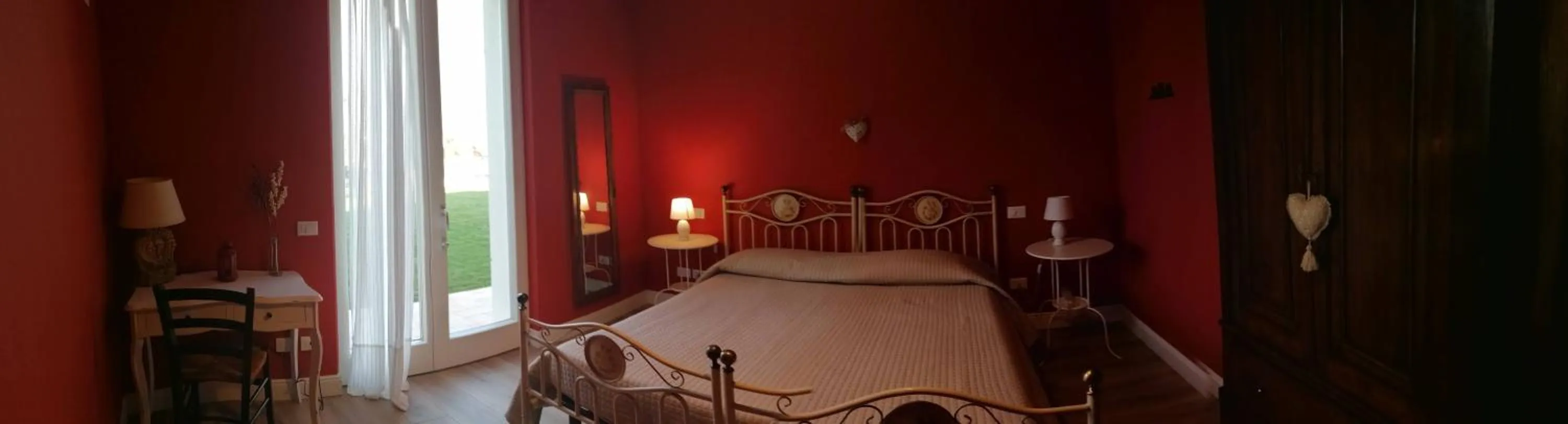 Photo of the whole room, Bed in B&B Solstizio d'estate