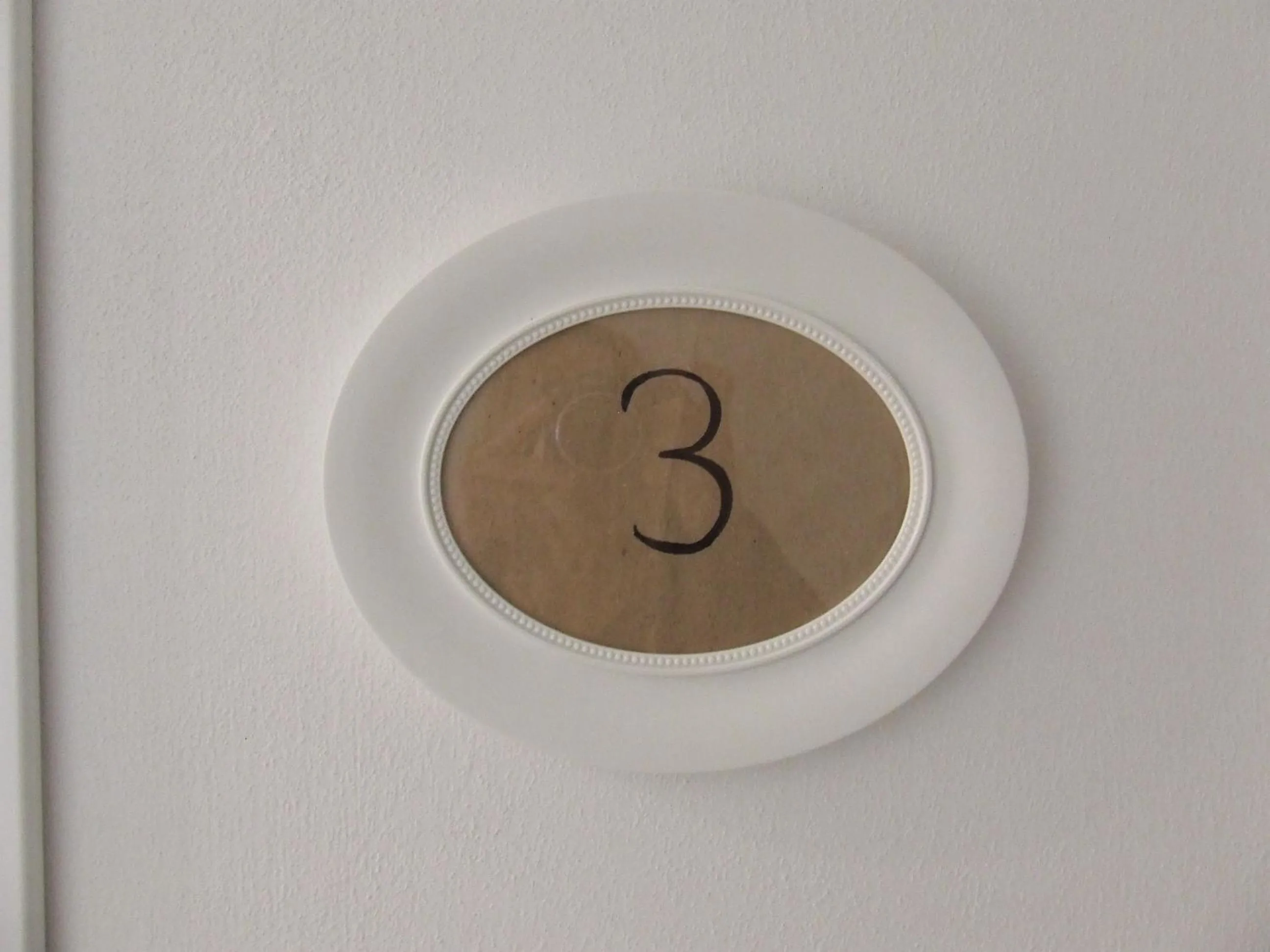 Logo/Certificate/Sign in B&B Solstizio d'estate