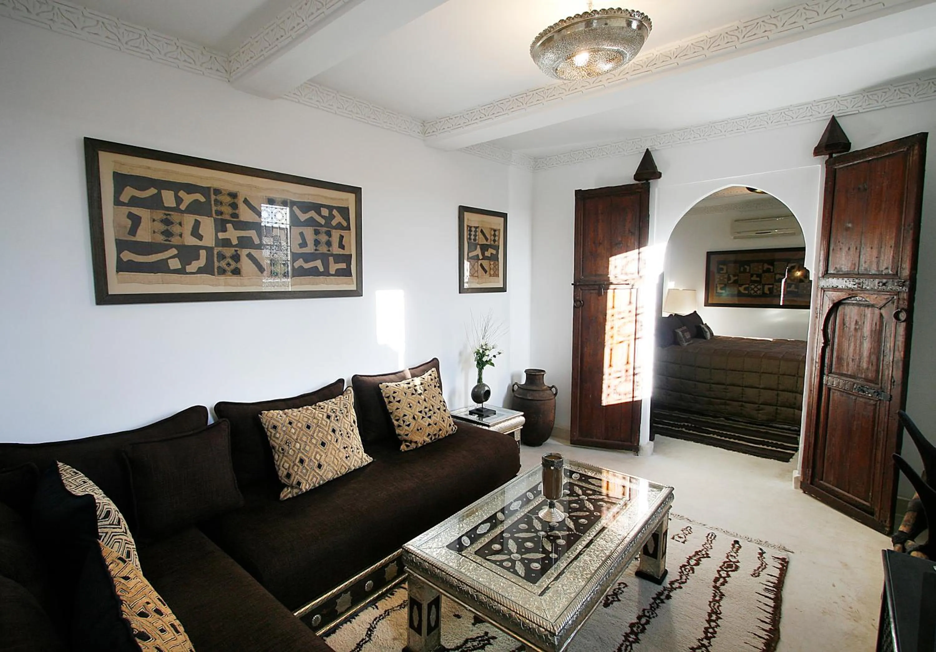Photo of the whole room, Bed in Riad Assakina