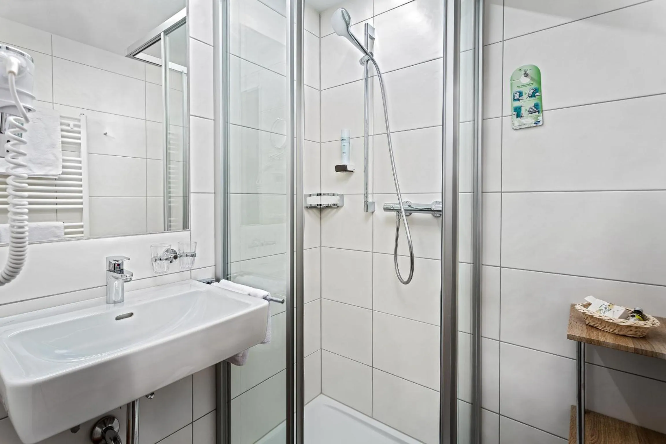 Shower in Hotel Unterhof