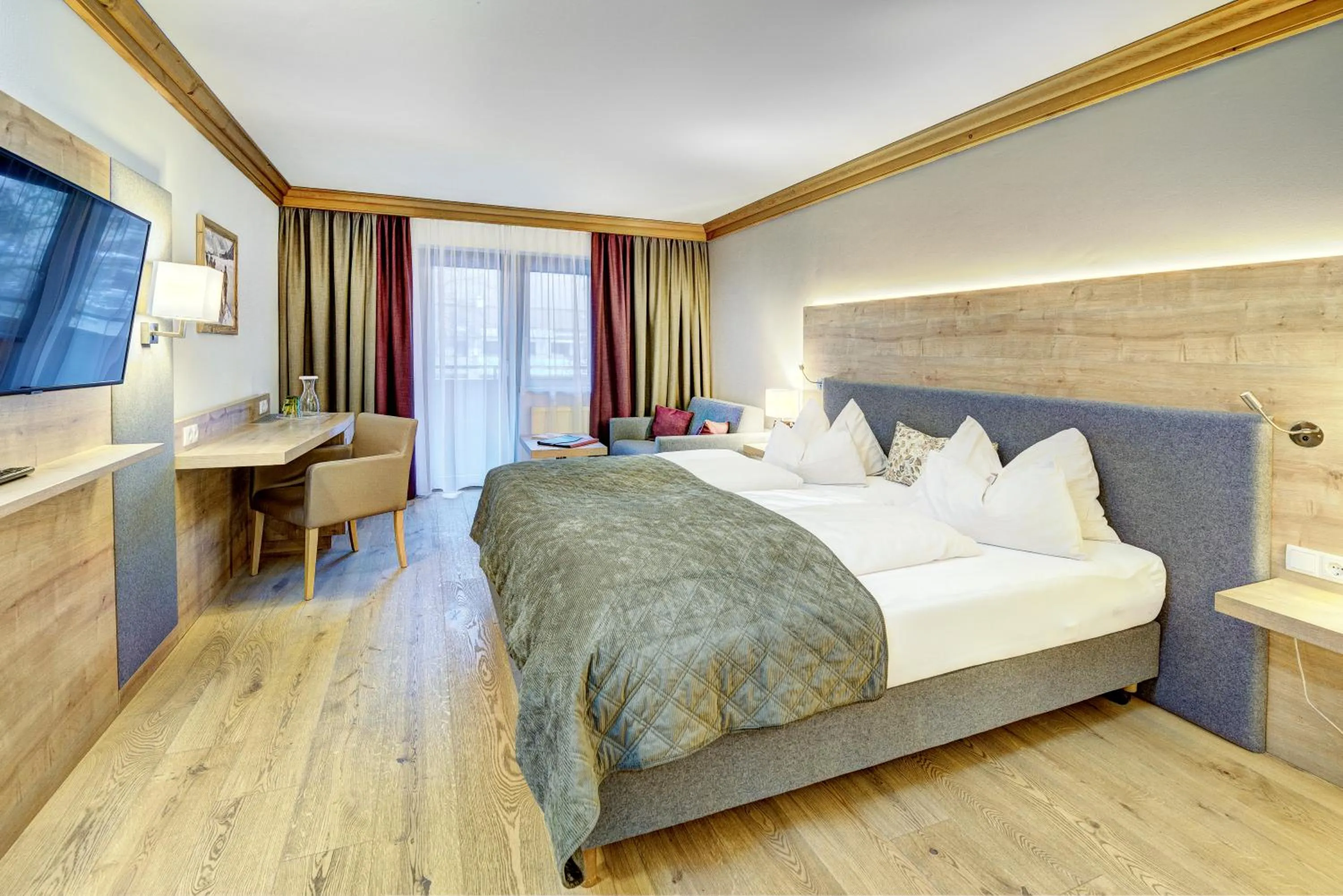 Bedroom, Bed in Hotel Unterhof