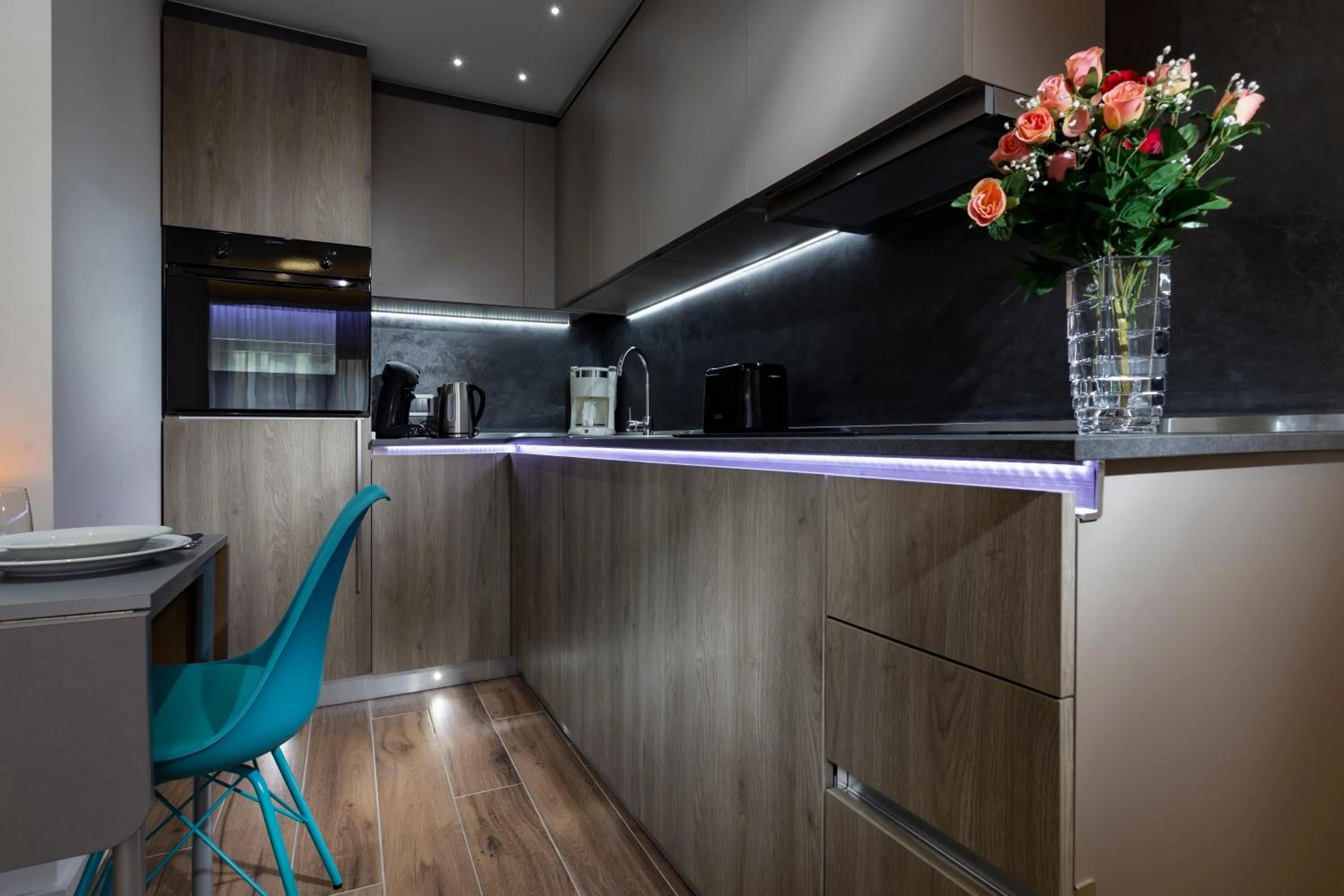 kitchen in The Queen Luxury Apartments - Villa Carlotta