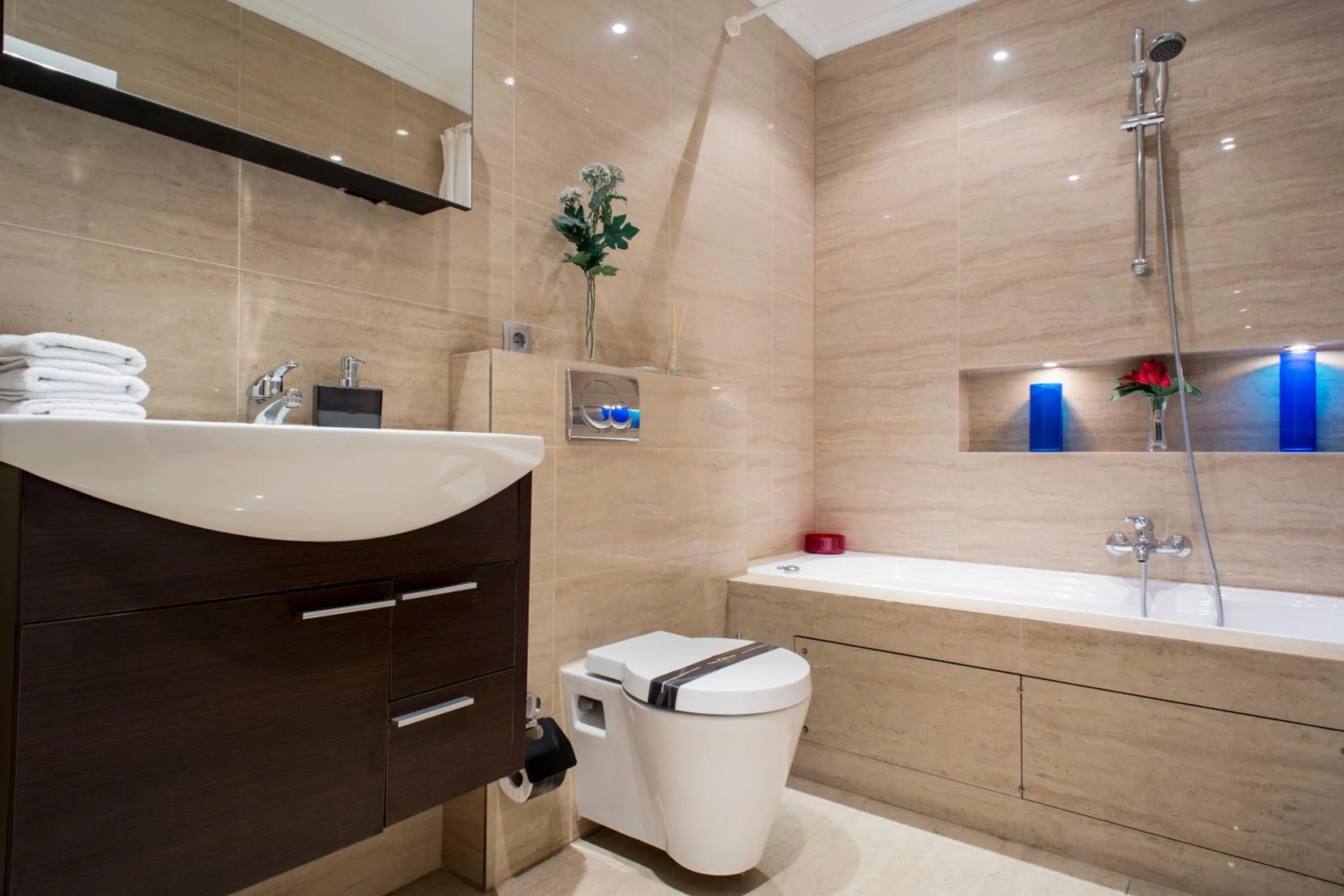 Toilet in The Queen Luxury Apartments - Villa Carlotta