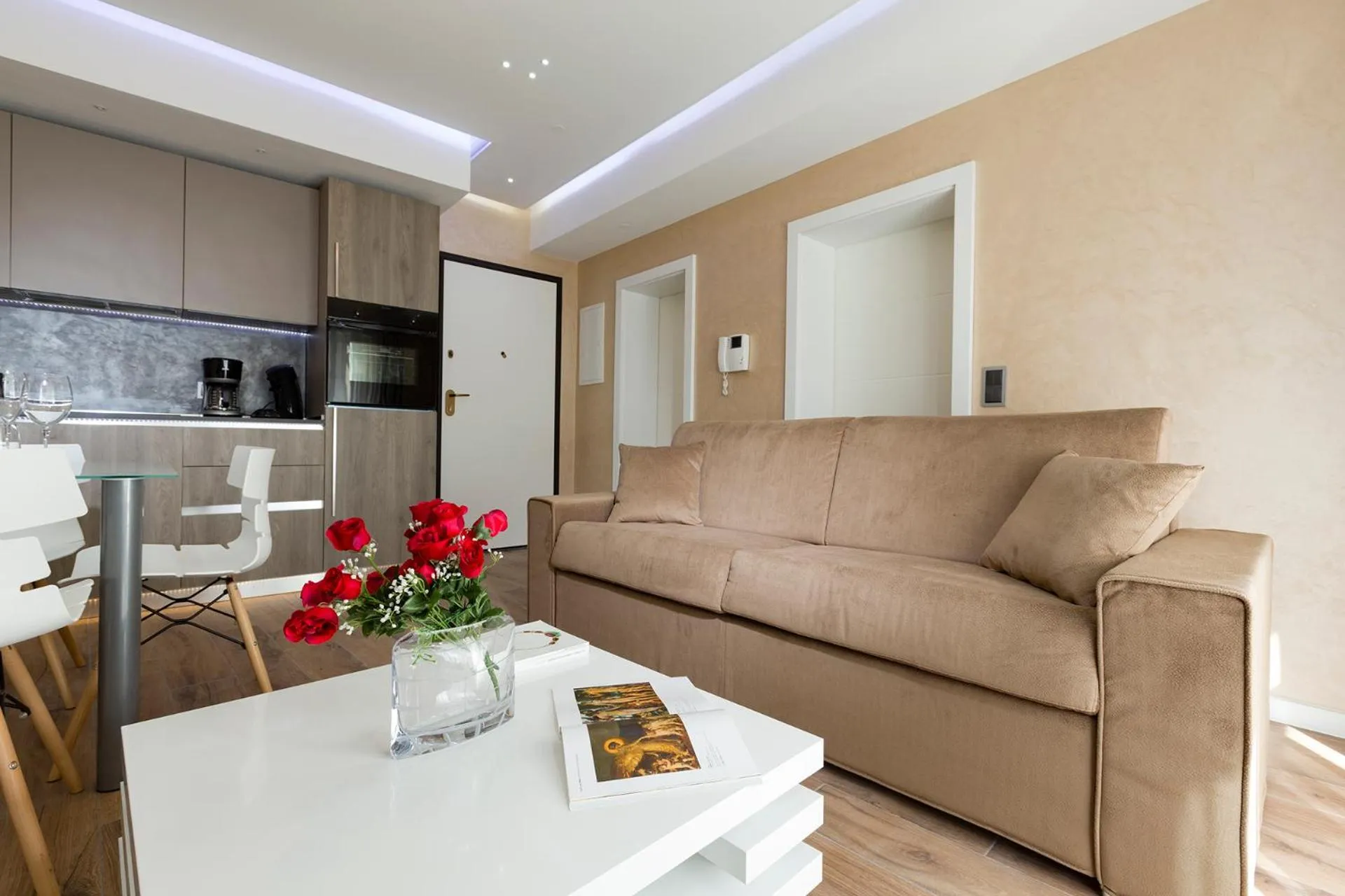 Living room in The Queen Luxury Apartments - Villa Carlotta