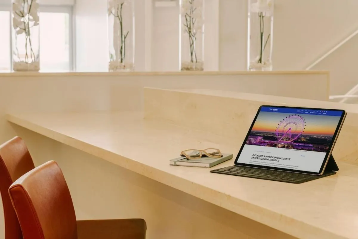 Business facilities in The Point by Edge