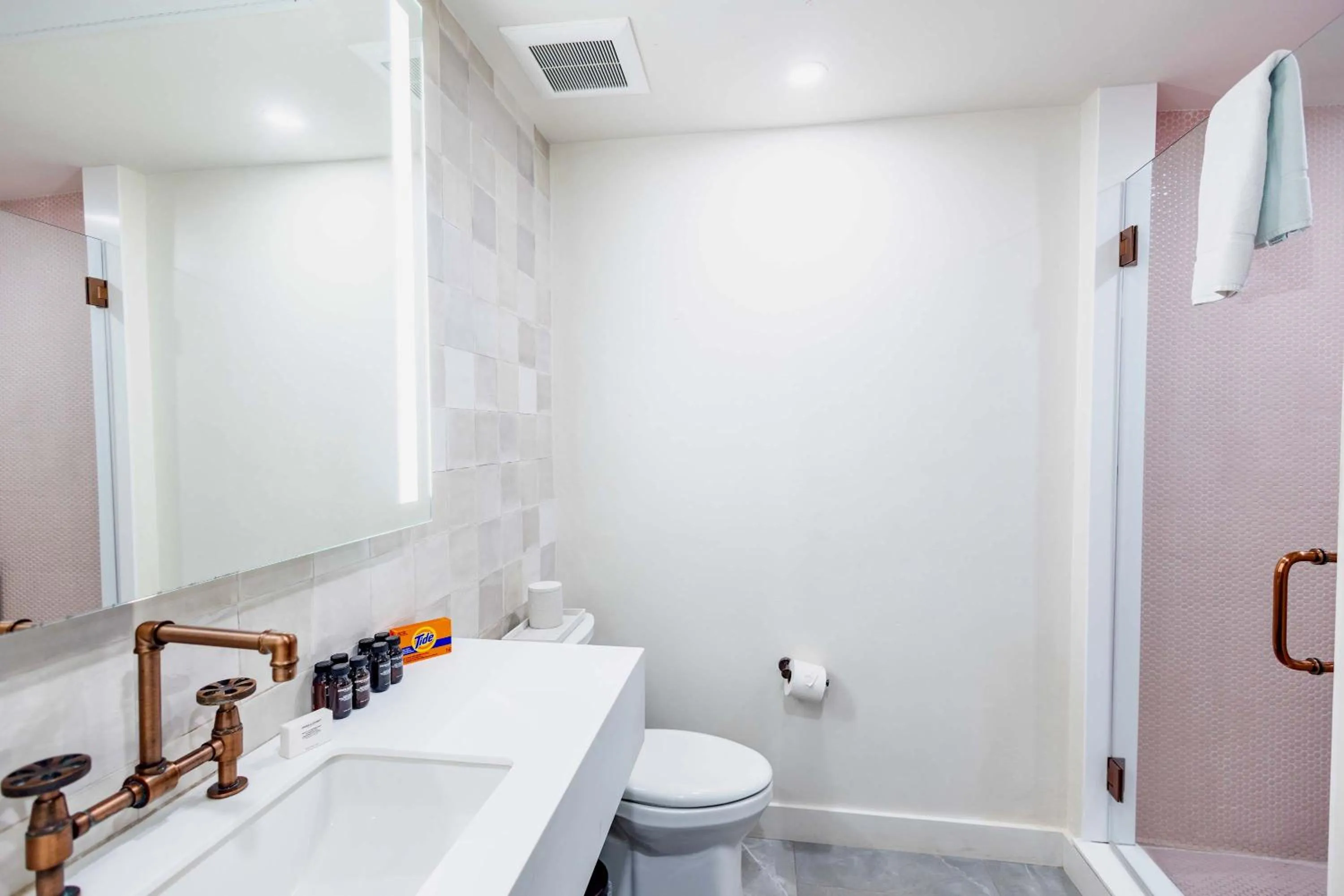 Green Room at the Grand Maloney