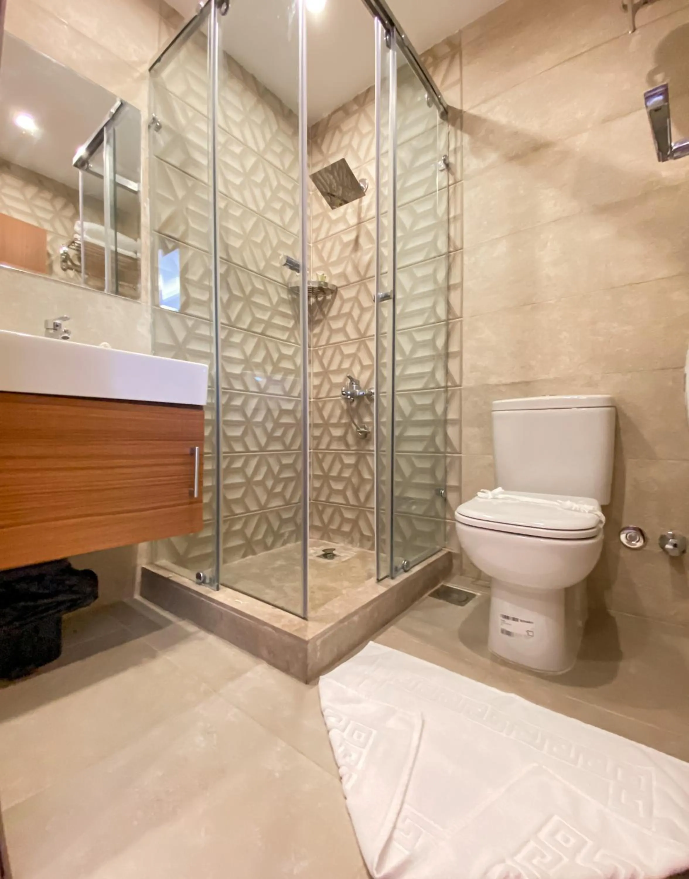 Nine Pyramids View Hotel