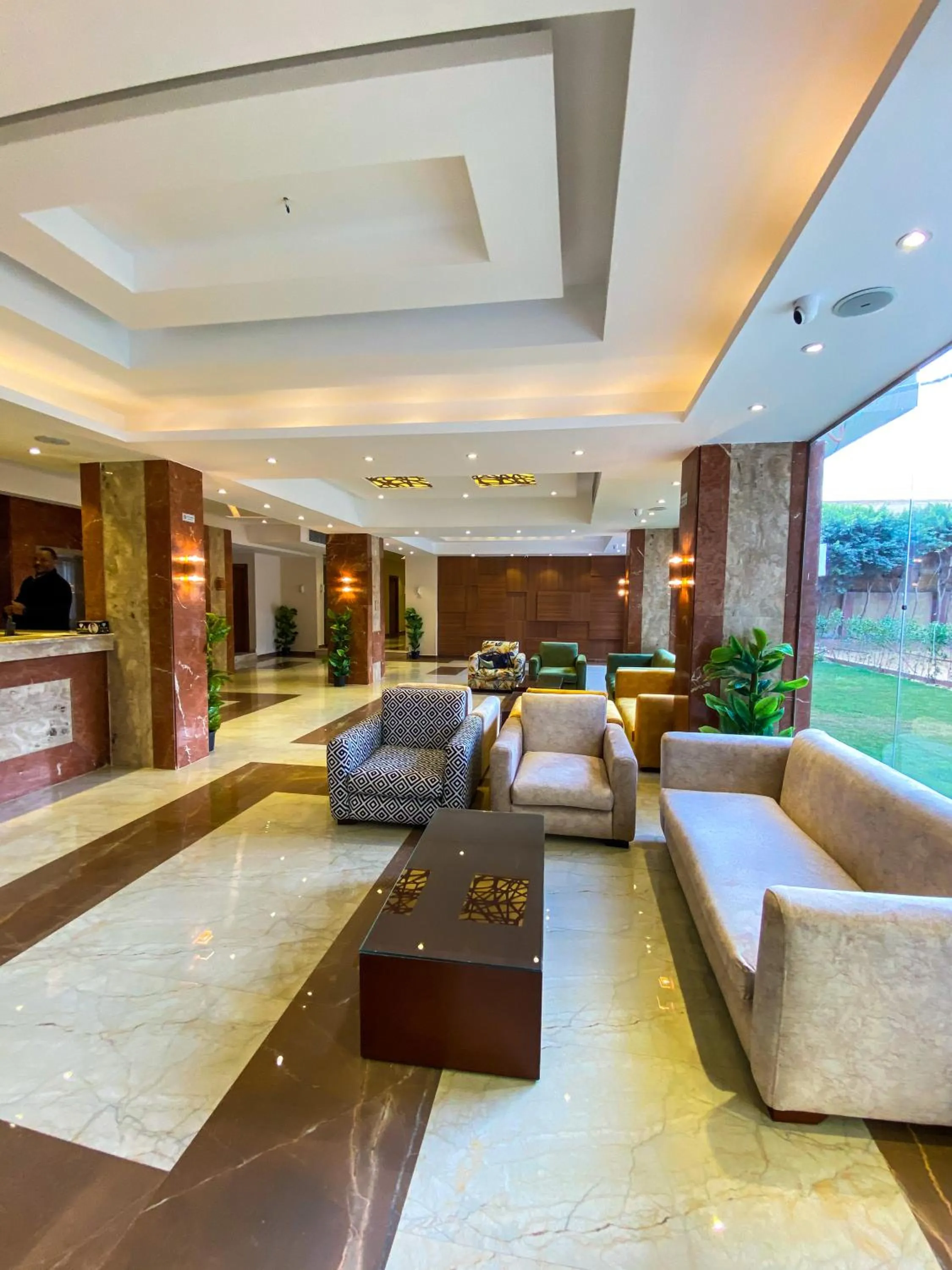 Nine Pyramids View Hotel