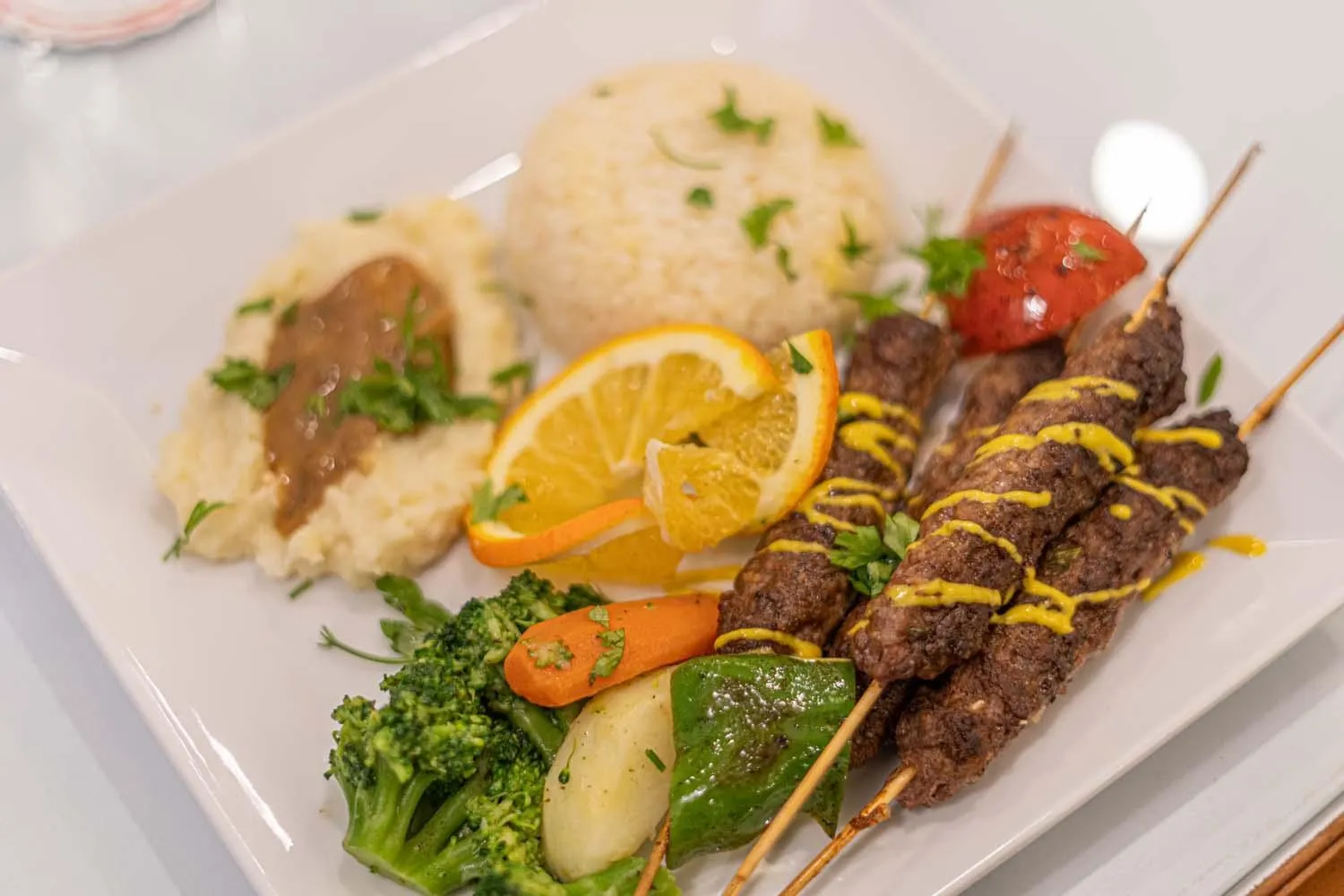 Nine Pyramids View Hotel