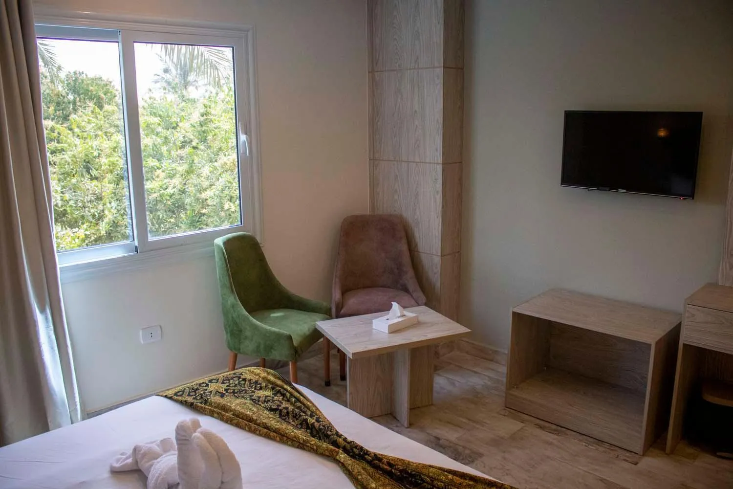 Bed in Nine Pyramids View Hotel