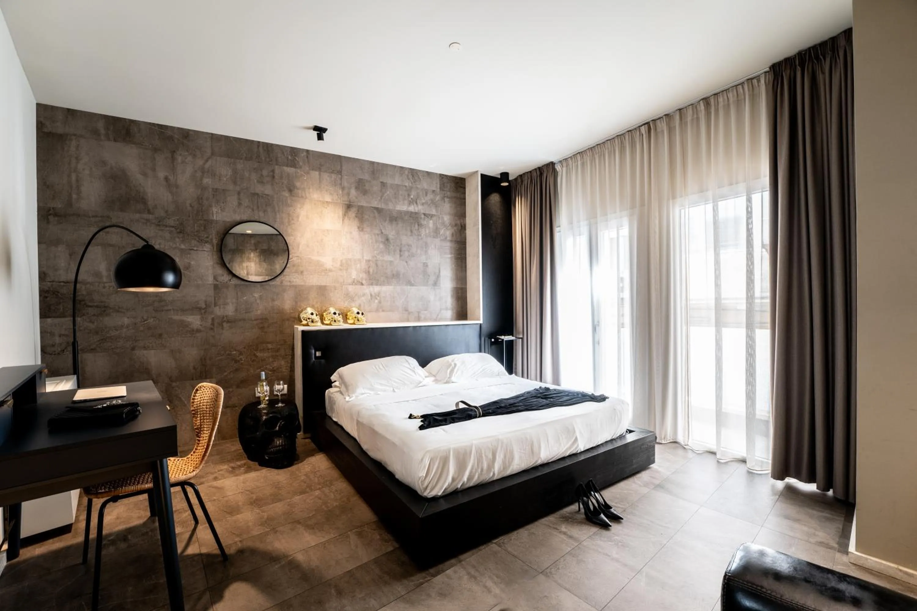 Seating area, Bed in Neko Boutique Hotel