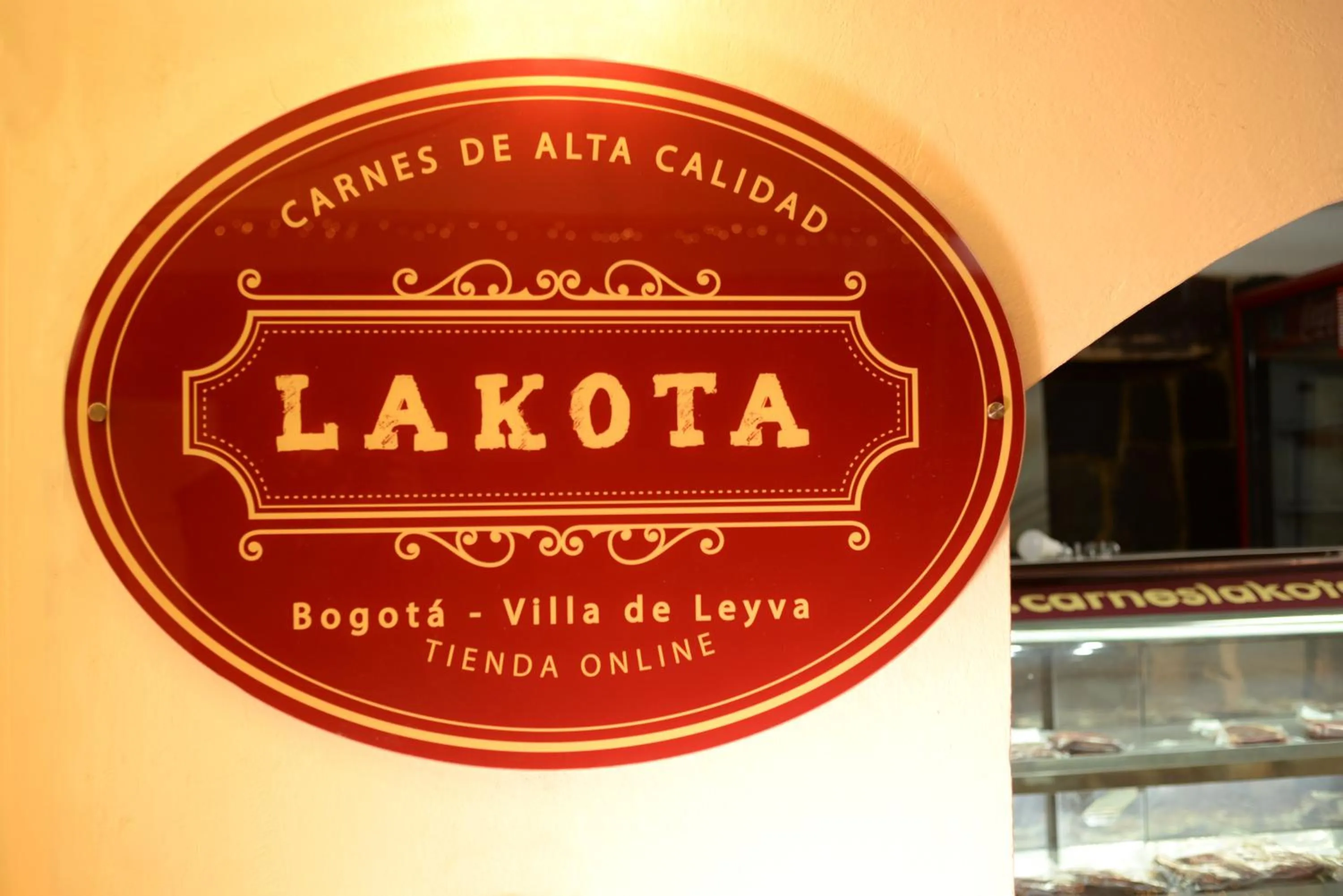 Property logo or sign in Laureles de la Villa