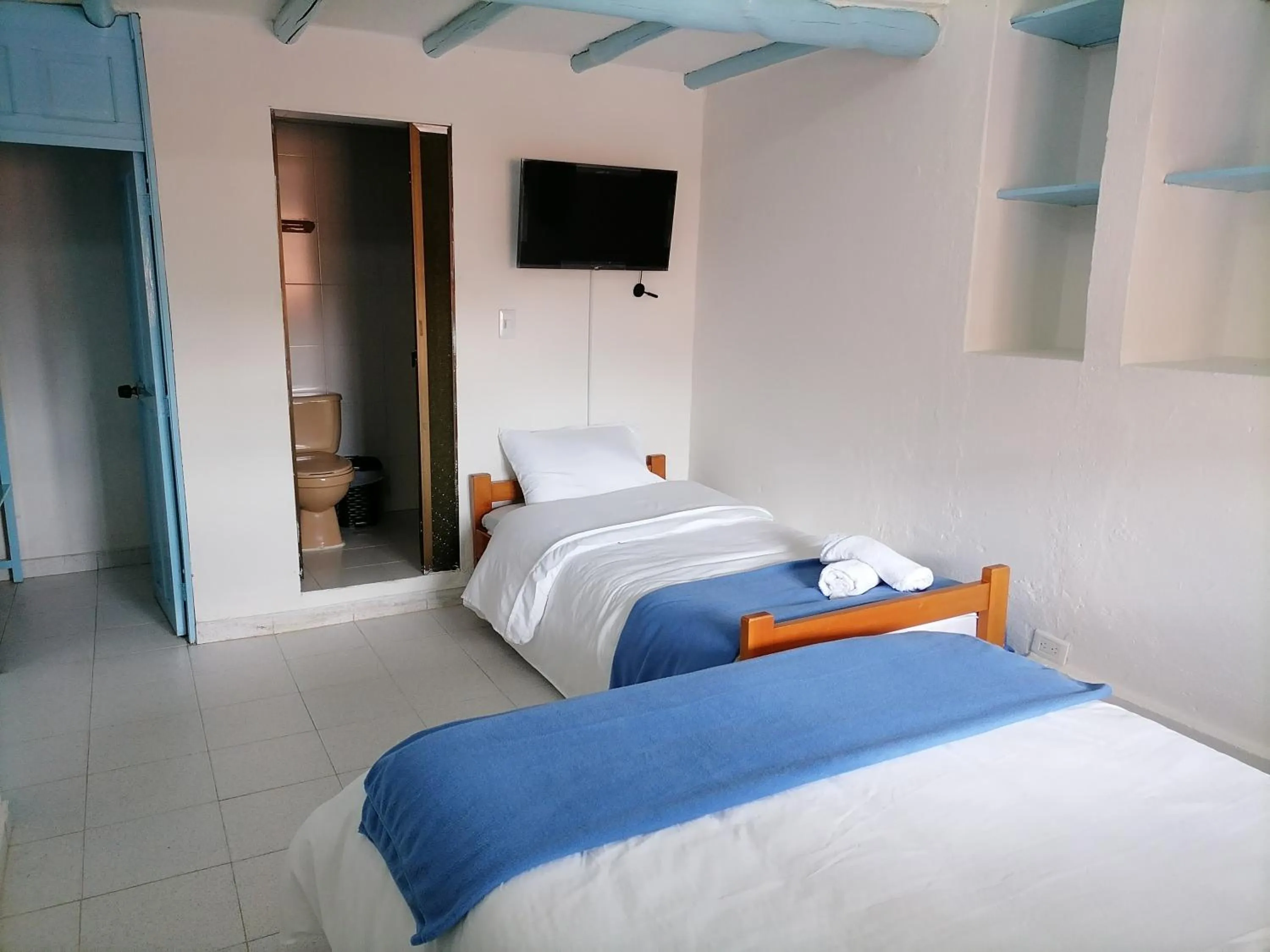 Bed in Laureles de la Villa