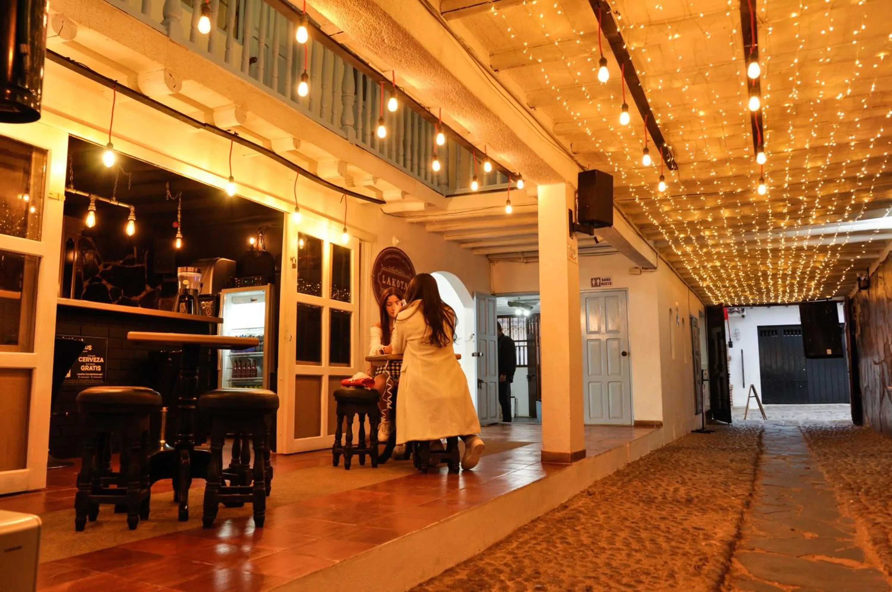 Staff in Laureles de la Villa