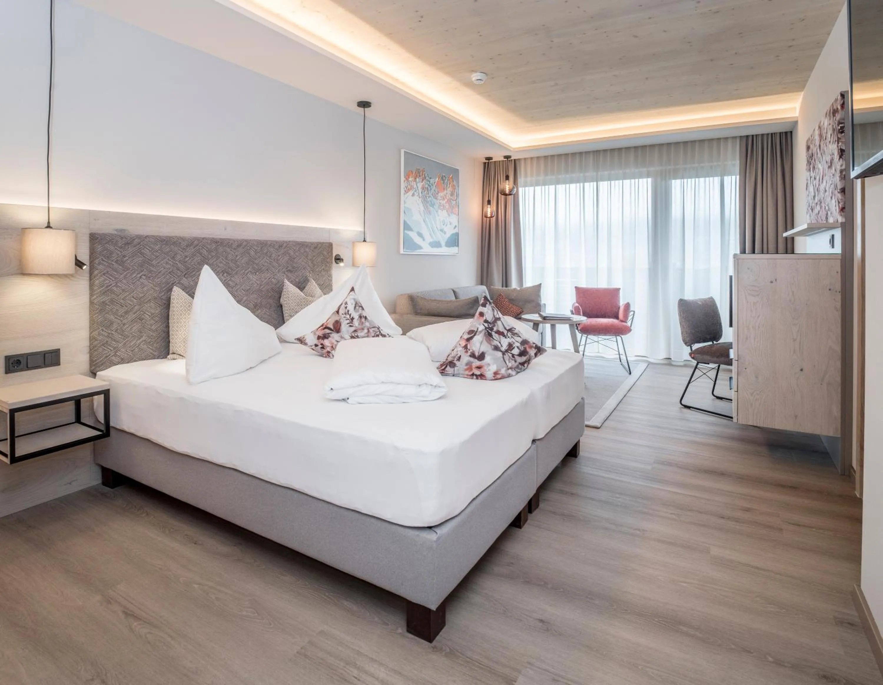 Photo of the whole room, Bed in Aktivhotel Schweizerhof Kitzbühel