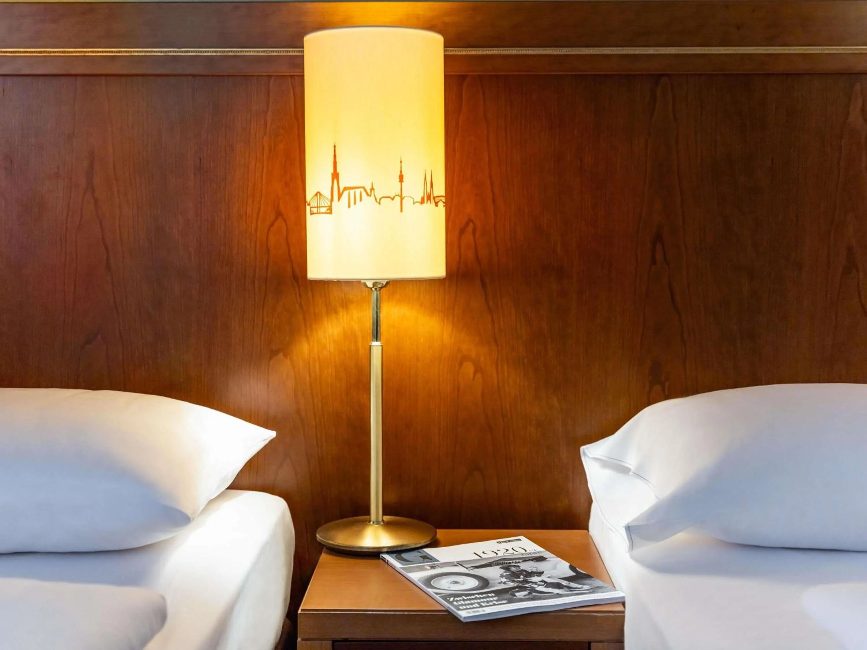 Bedroom in Hotel Mercure Wien Westbahnhof