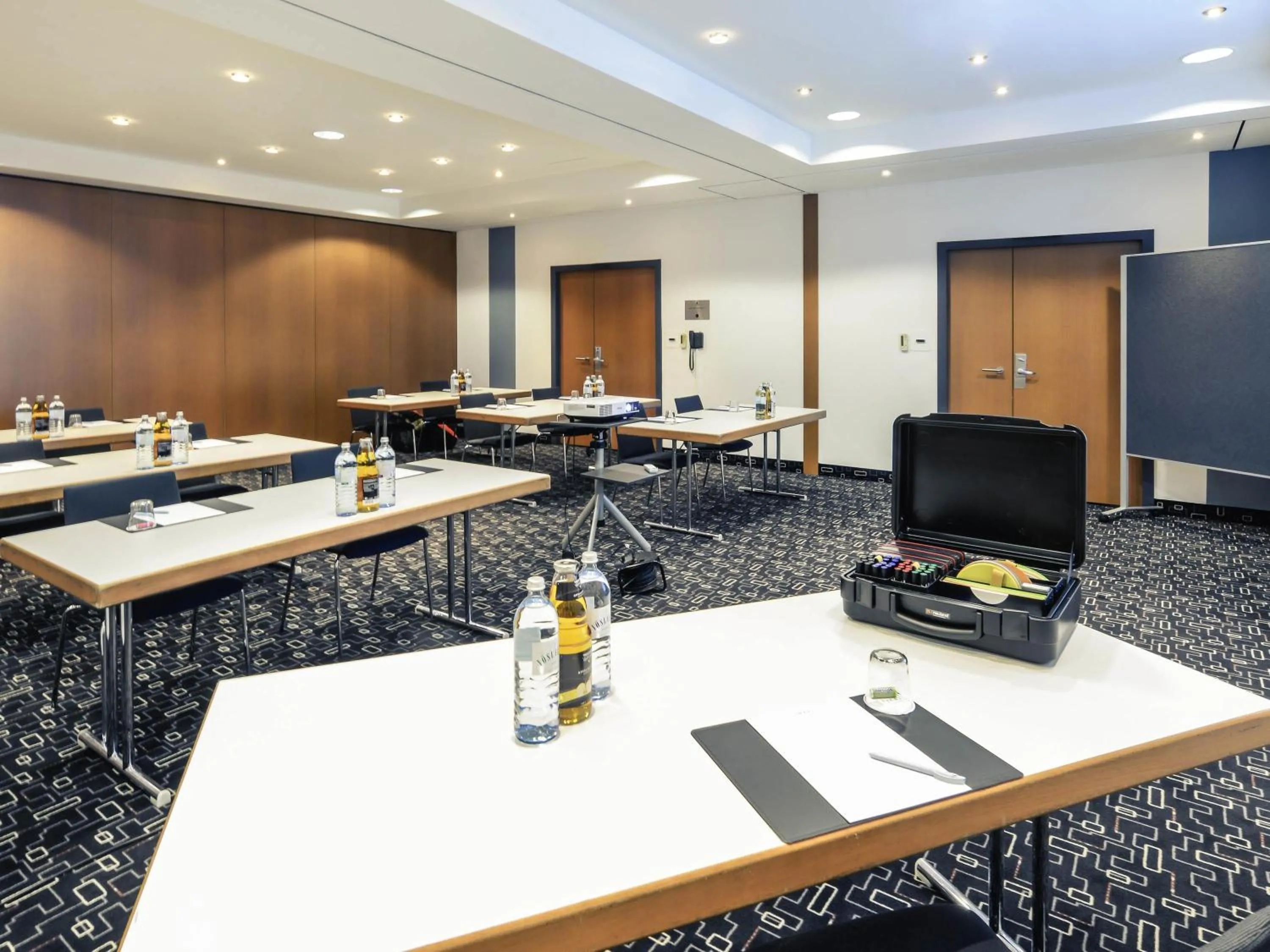 Meeting/conference room in Hotel Mercure Wien Westbahnhof