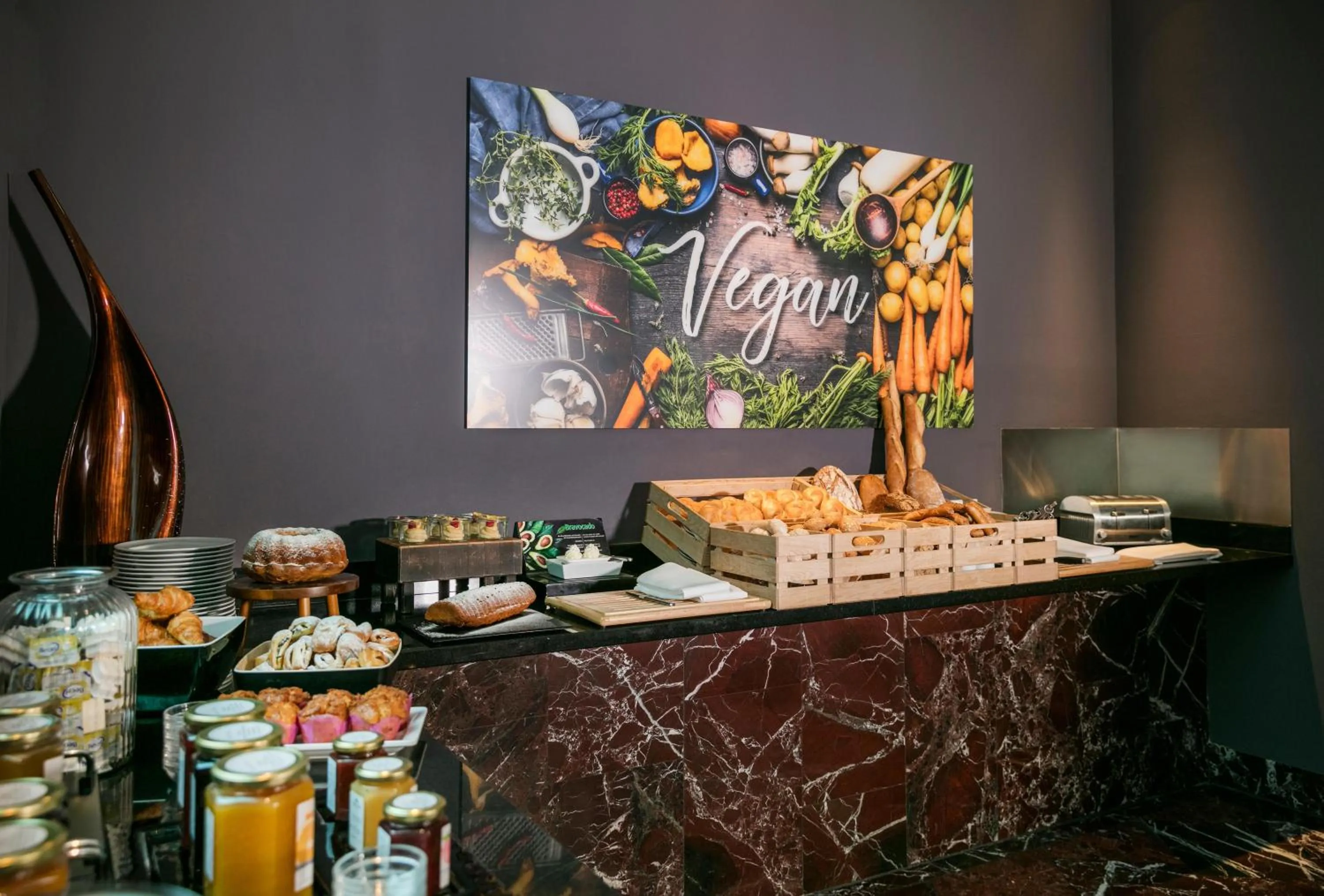 Restaurant/places to eat in ARCOTEL Kaiserwasser Wien