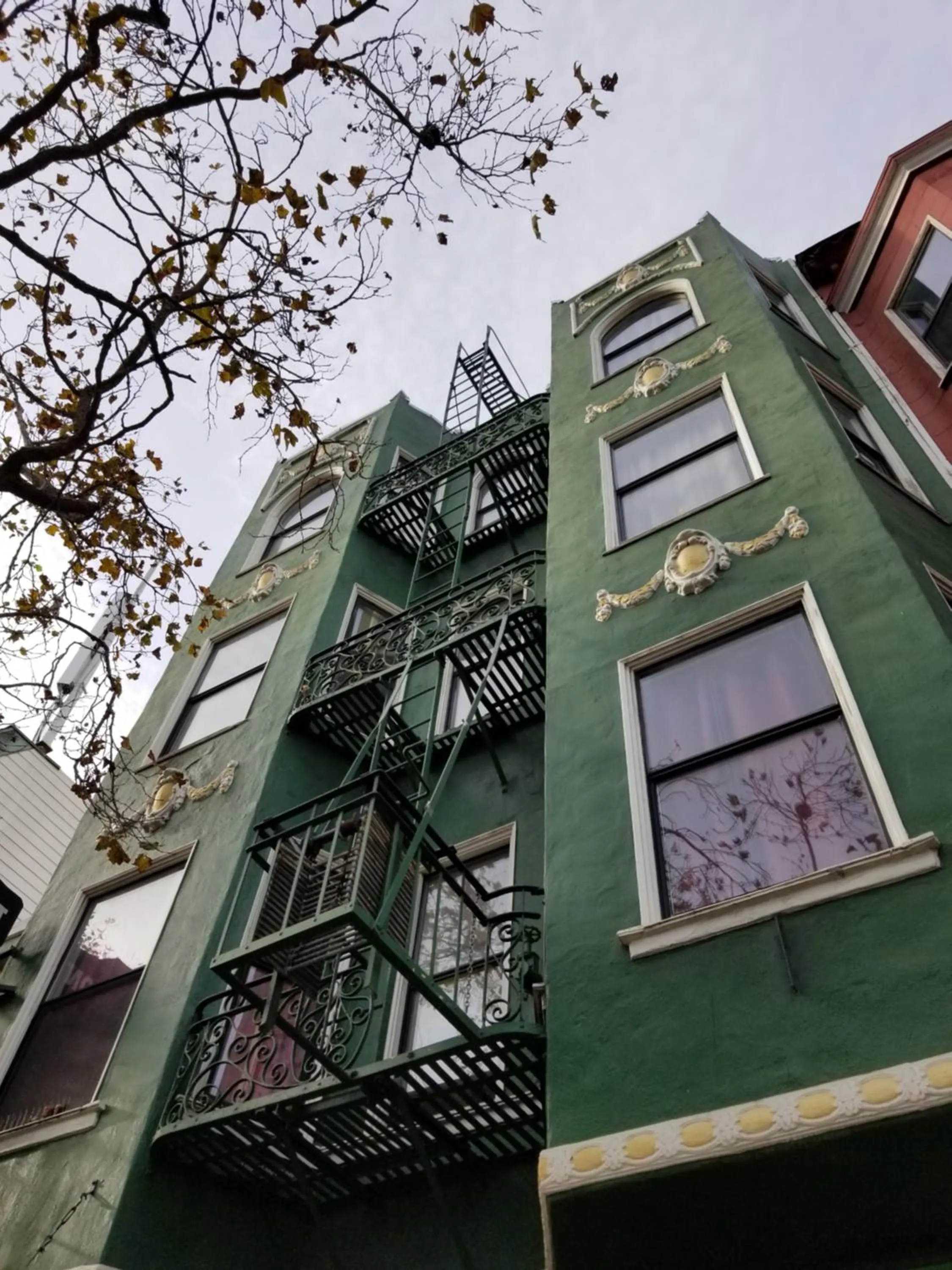 Property building in Perramont Hotel