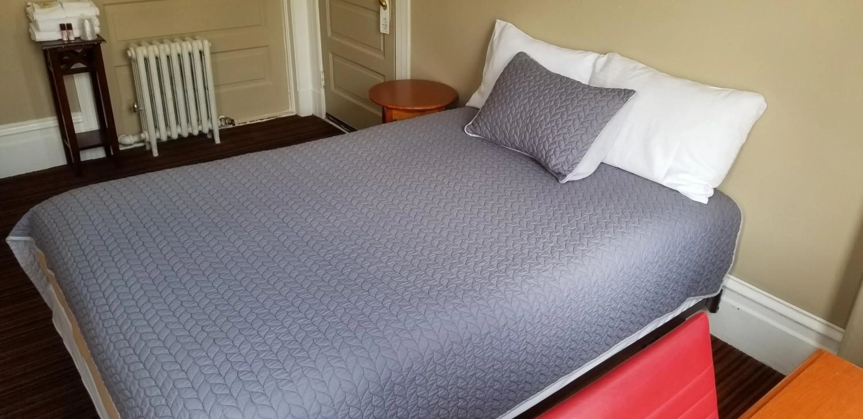 Bed in Perramont Hotel