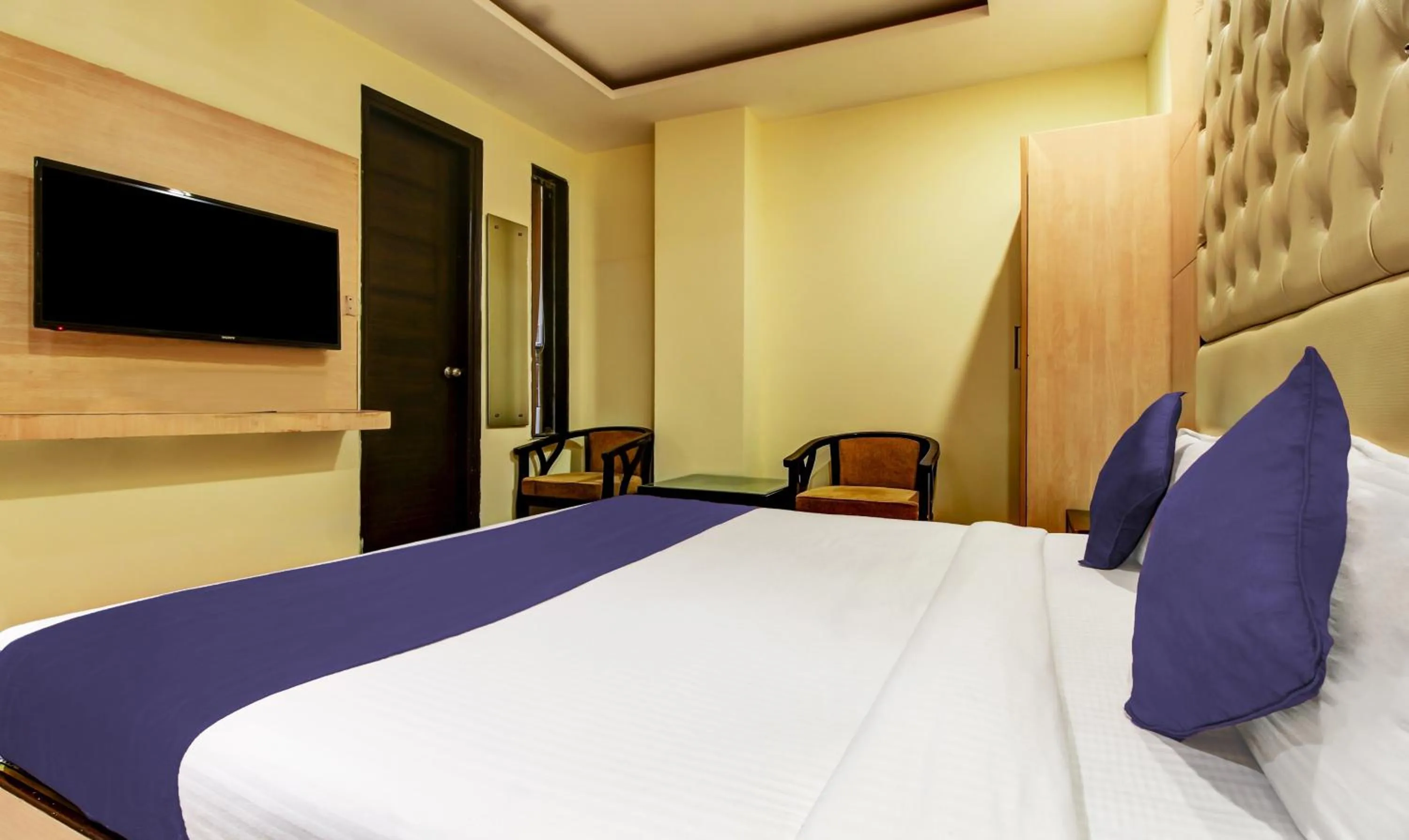 Bed in Hotel The Diamond