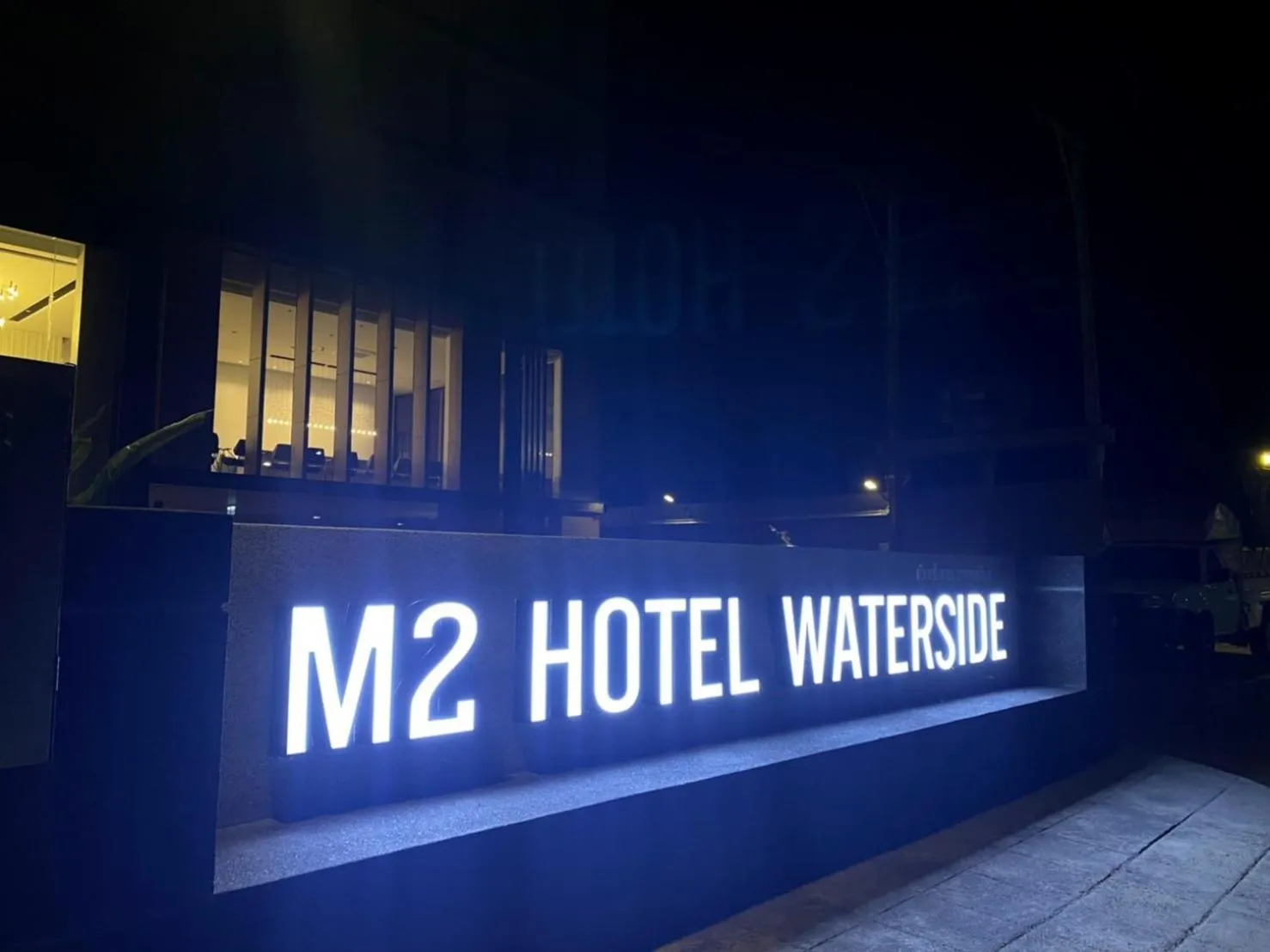 Facade/entrance in M2 Hotel Waterside