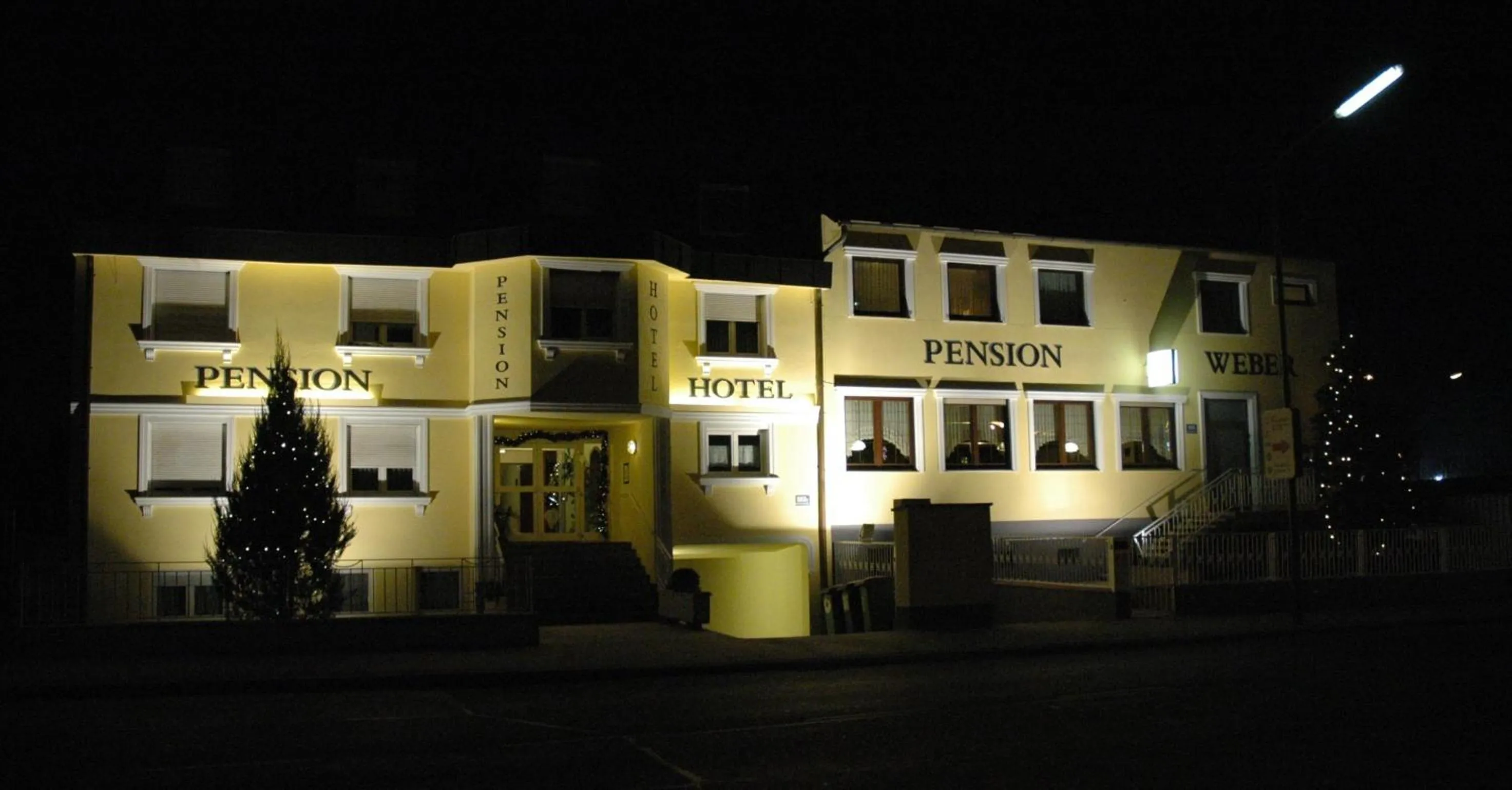 Facade/entrance in Pension Weber