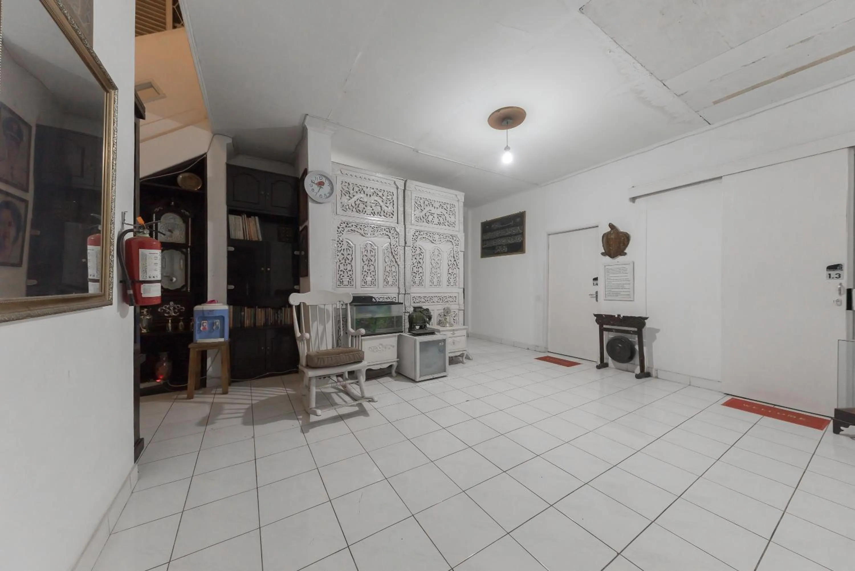 Property building in RedDoorz near Terminal Pasir Hayam Cianjur