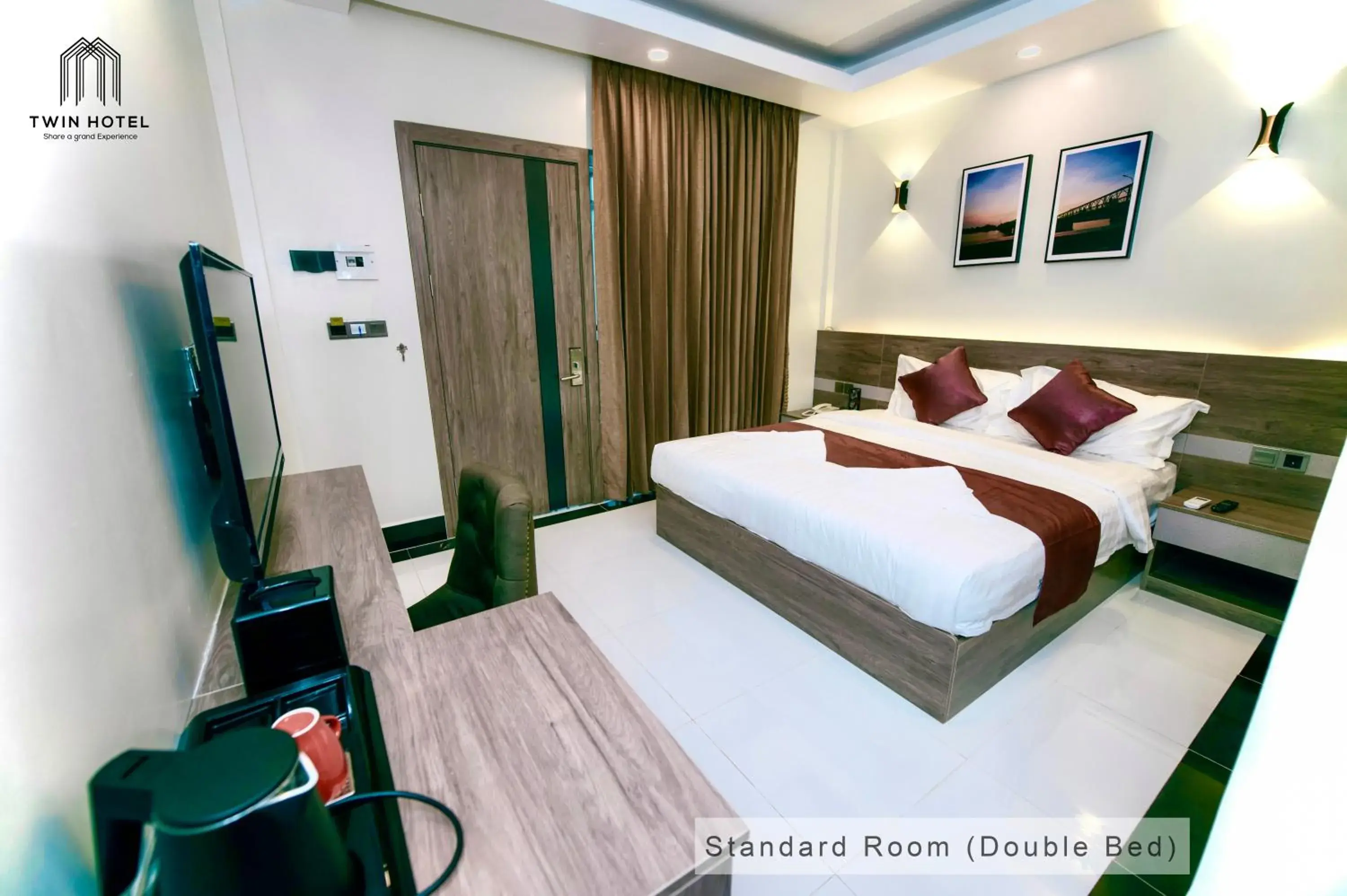 Standard Double Room in Twin Hotel Kampot Standard Double Room in Twin Hotel Kampot