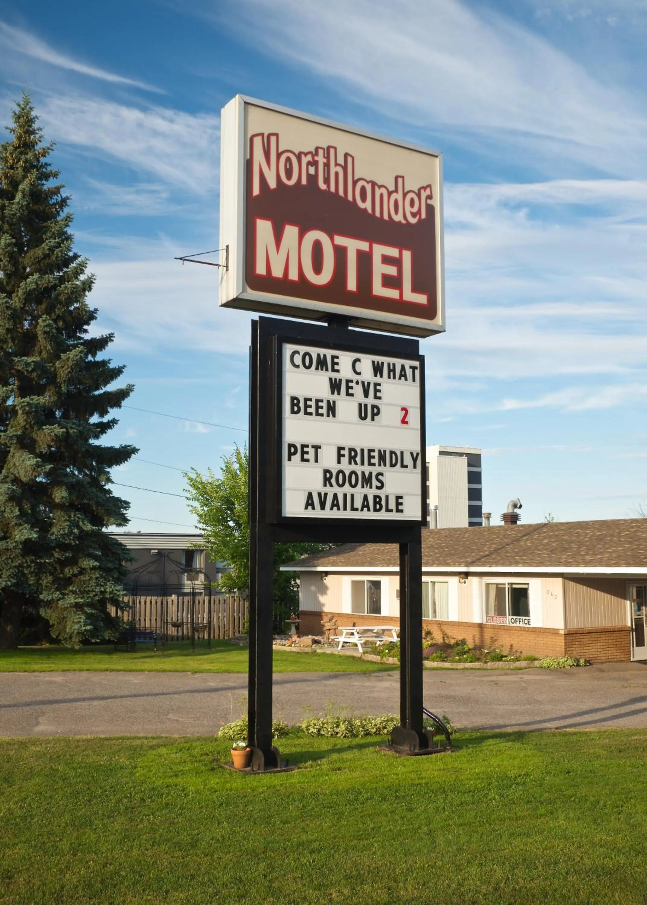 Property logo or sign in Northlander Motel