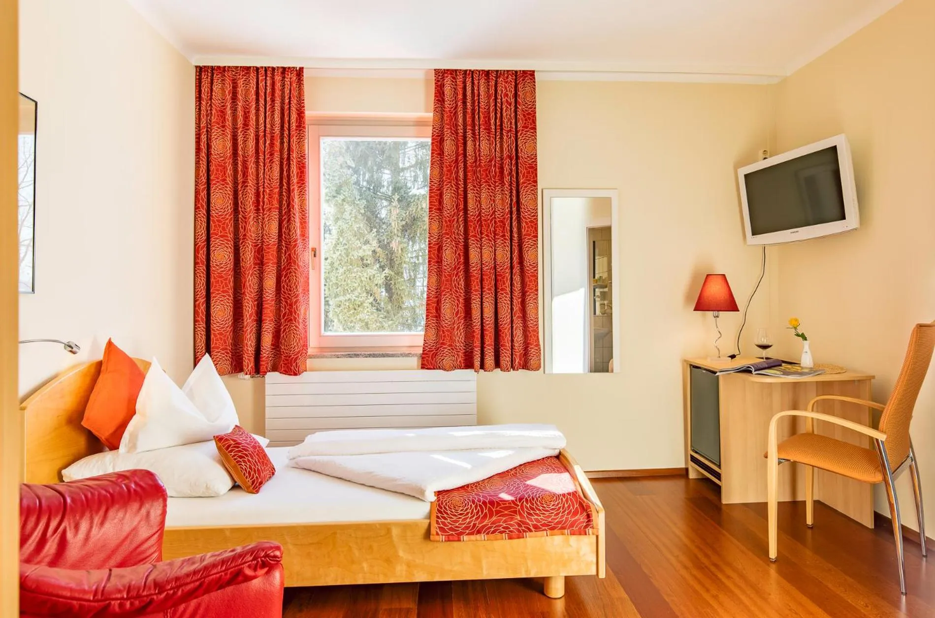 Bedroom in Das Moser - Hotel Garni am See (Adults Only)