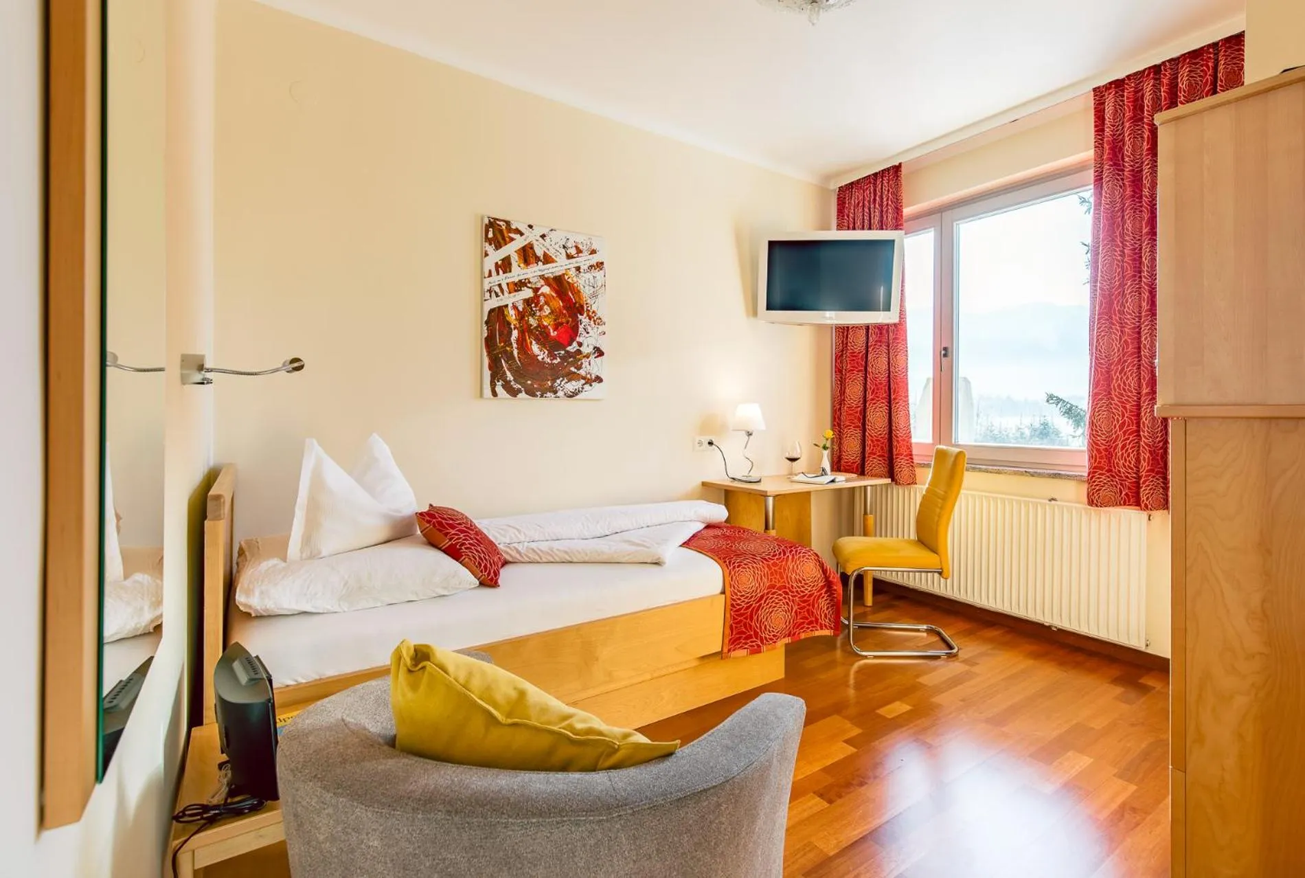 Bedroom in Das Moser - Hotel Garni am See (Adults Only)