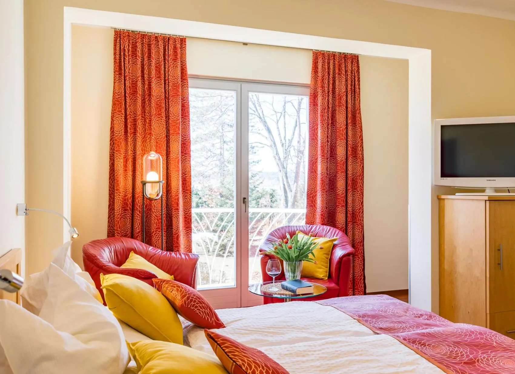 Bed in Das Moser - Hotel Garni am See (Adults Only)