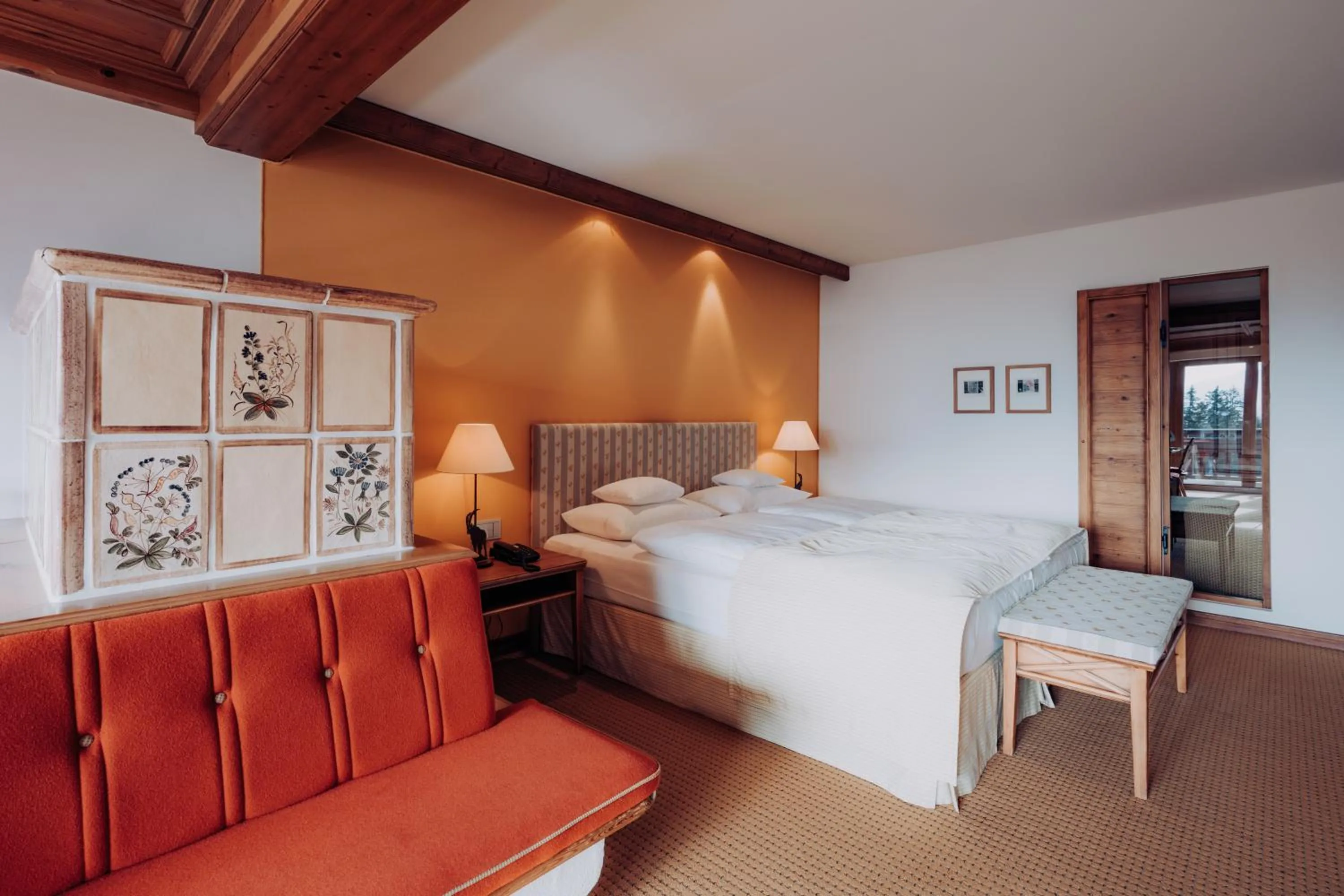 Bed in Interalpen-Hotel Tyrol